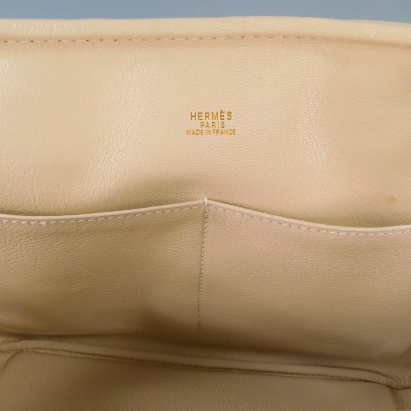 HERMES -Plume 32- Beige Leather Top Handles Canvas Handbag In New Condition In San Francisco, CA