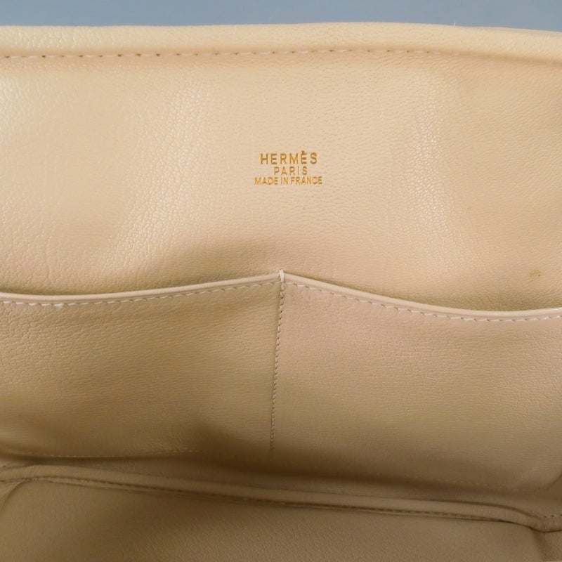 HERMES -Plume 32- Beige Leather Top Handles Canvas Handbag at 1stdibs  