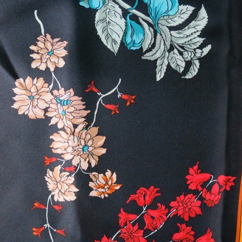 HERMES -Quai Aux Fleurs- Black Floral Horse Drawn Carriage Silk Scarf 5