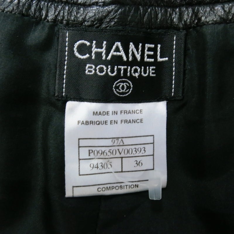 Vintage CHANEL Size 0 Black Pebled Leather High Rise Pants 1997 In Excellent Condition In San Francisco, CA
