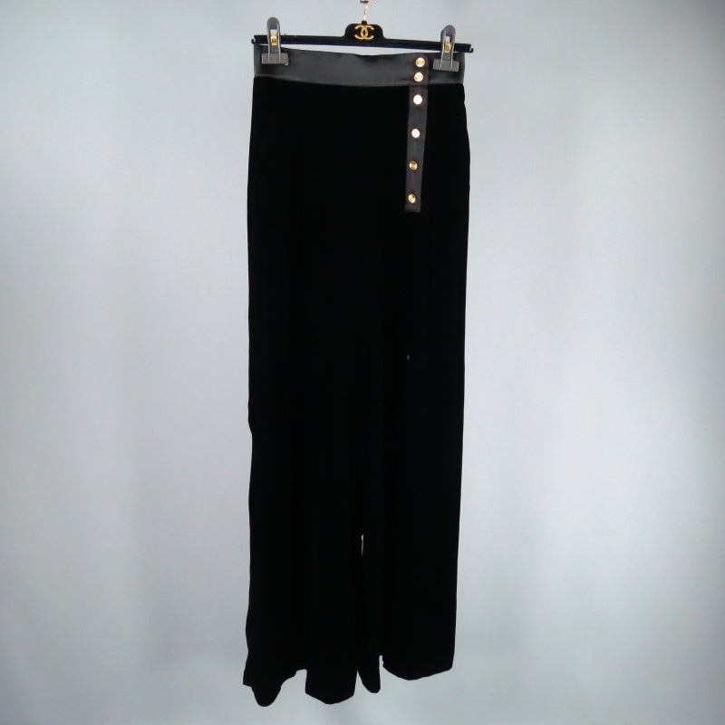 Vintage CHANEL Size 6 Black Silk Velvet Wide Leg Gold Button Sailor Pants In Excellent Condition In San Francisco, CA