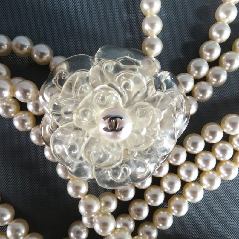 2003s CHANEL Tripple Pearl Strand Clear Camellia Flower And Leaves Necklace 4