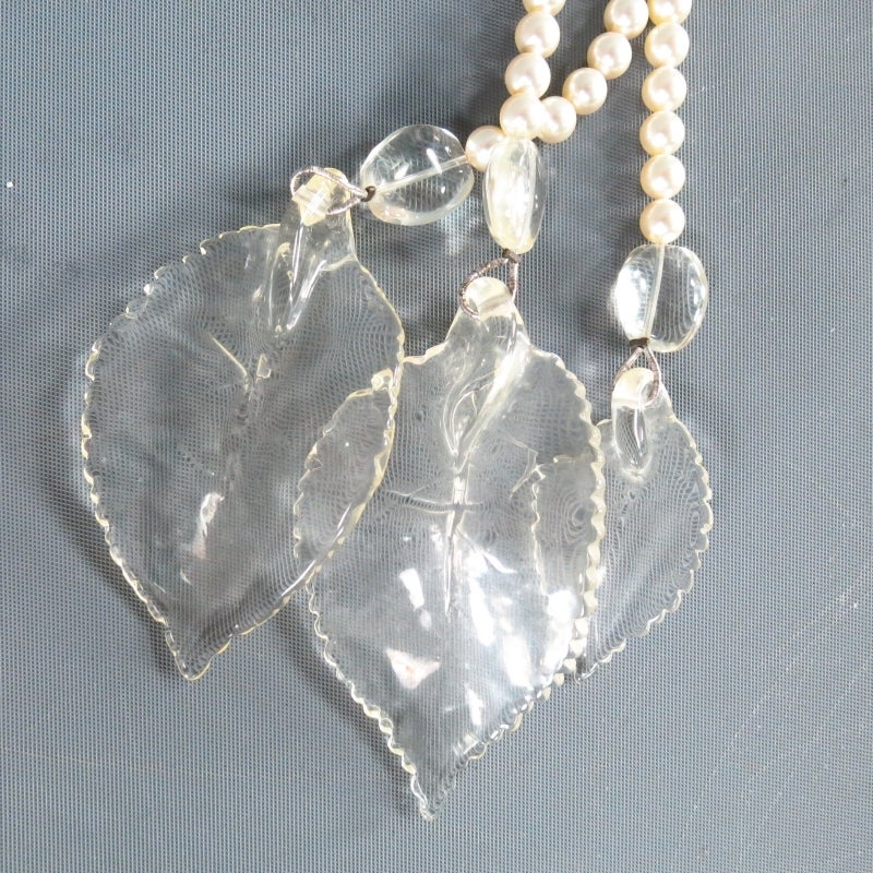 2003s CHANEL Tripple Pearl Strand Clear Camellia Flower And Leaves Necklace 5