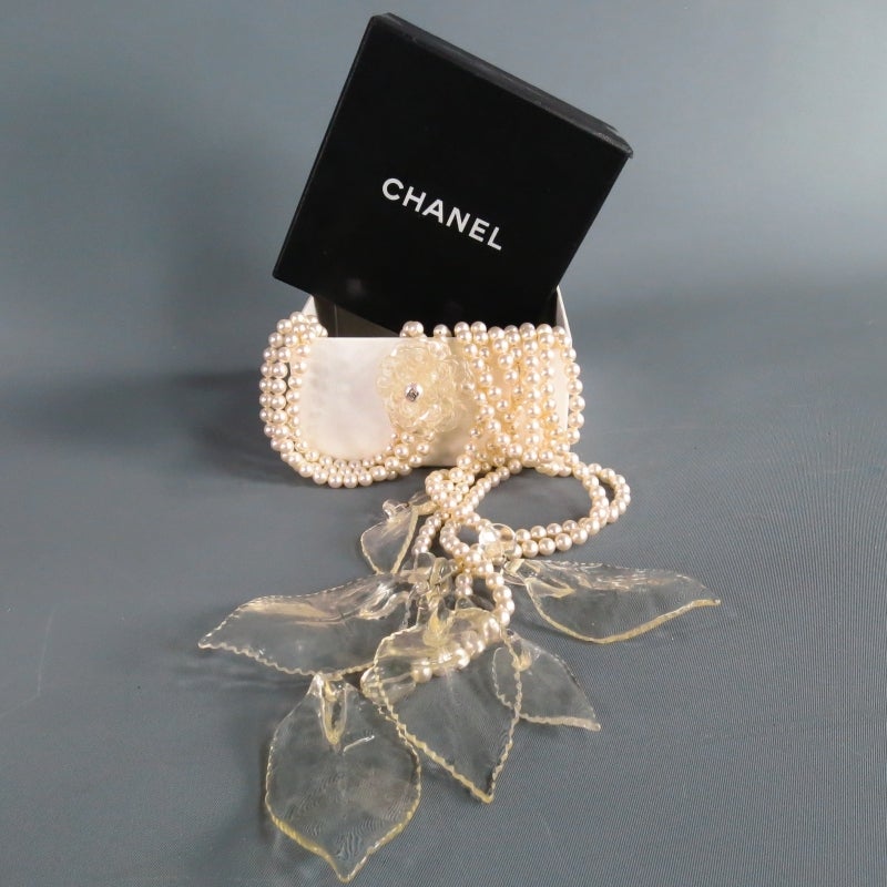 2003s CHANEL Tripple Pearl Strand Clear Camellia Flower And Leaves Necklace 1