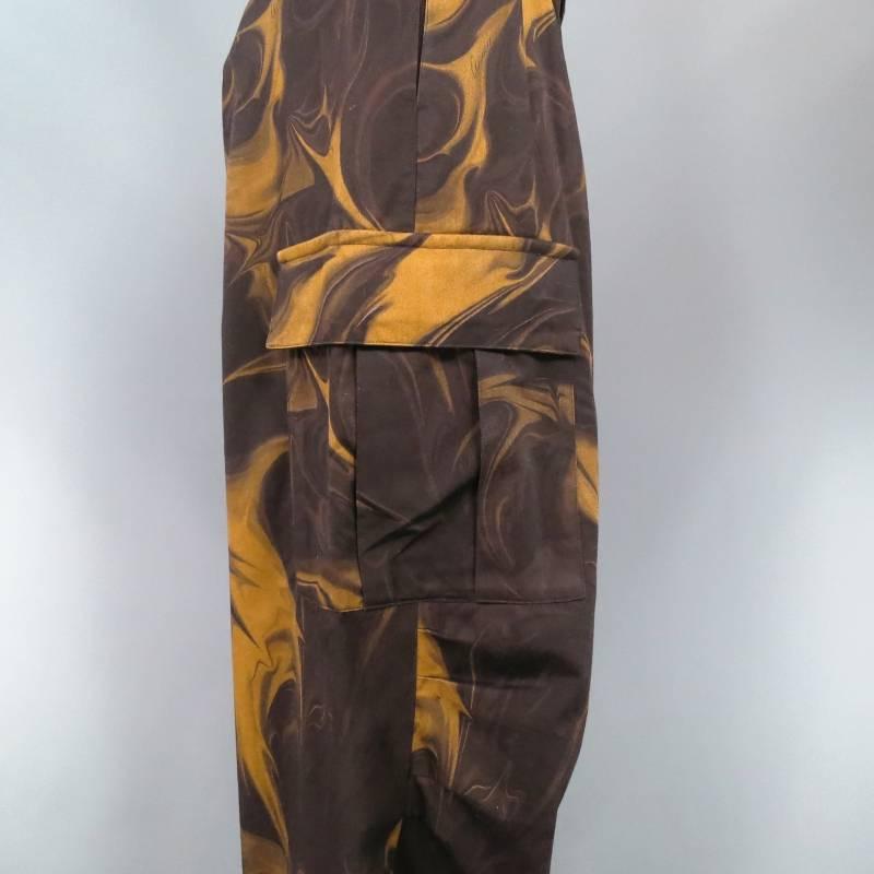 GUCCI by TOM FORD Men's 32 Olive & Black Print Cargo Wide Leg Spring 2001 Pants In Excellent Condition In San Francisco, CA