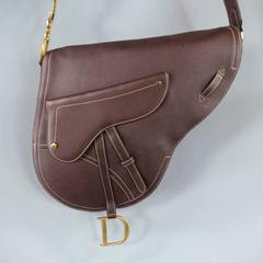 CHRISTIAN DIOR Sac à bandoulière en cuir marron en forme de selle