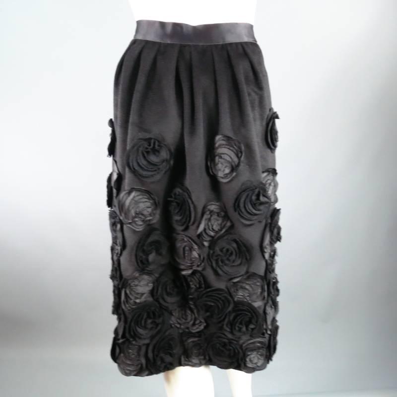 OSCAR DE LA RENTA Size 6 Black Wool / Angora Floral Embellished Skirt 2006 5