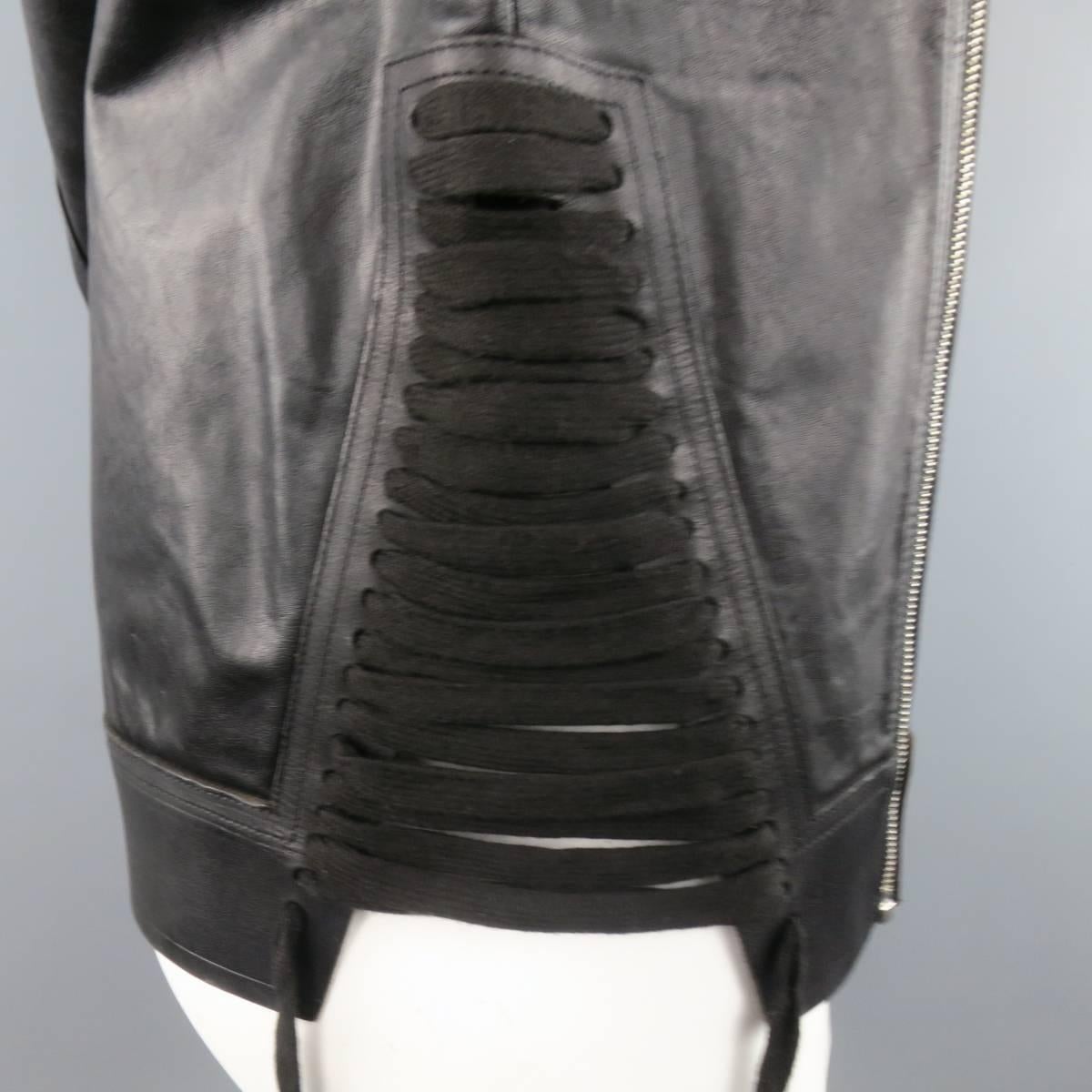 Men's RICK OWENS Size M Black Leather Lace Up Zip Tank Top Vest In Excellent Condition In San Francisco, CA