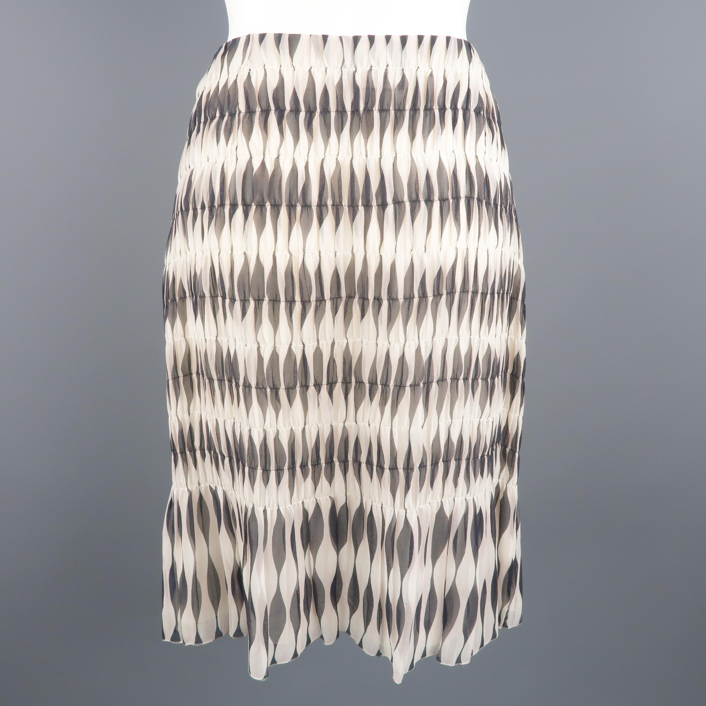 Women's AKRIS Size 8 Black & White Geometric Print Silk Skirt