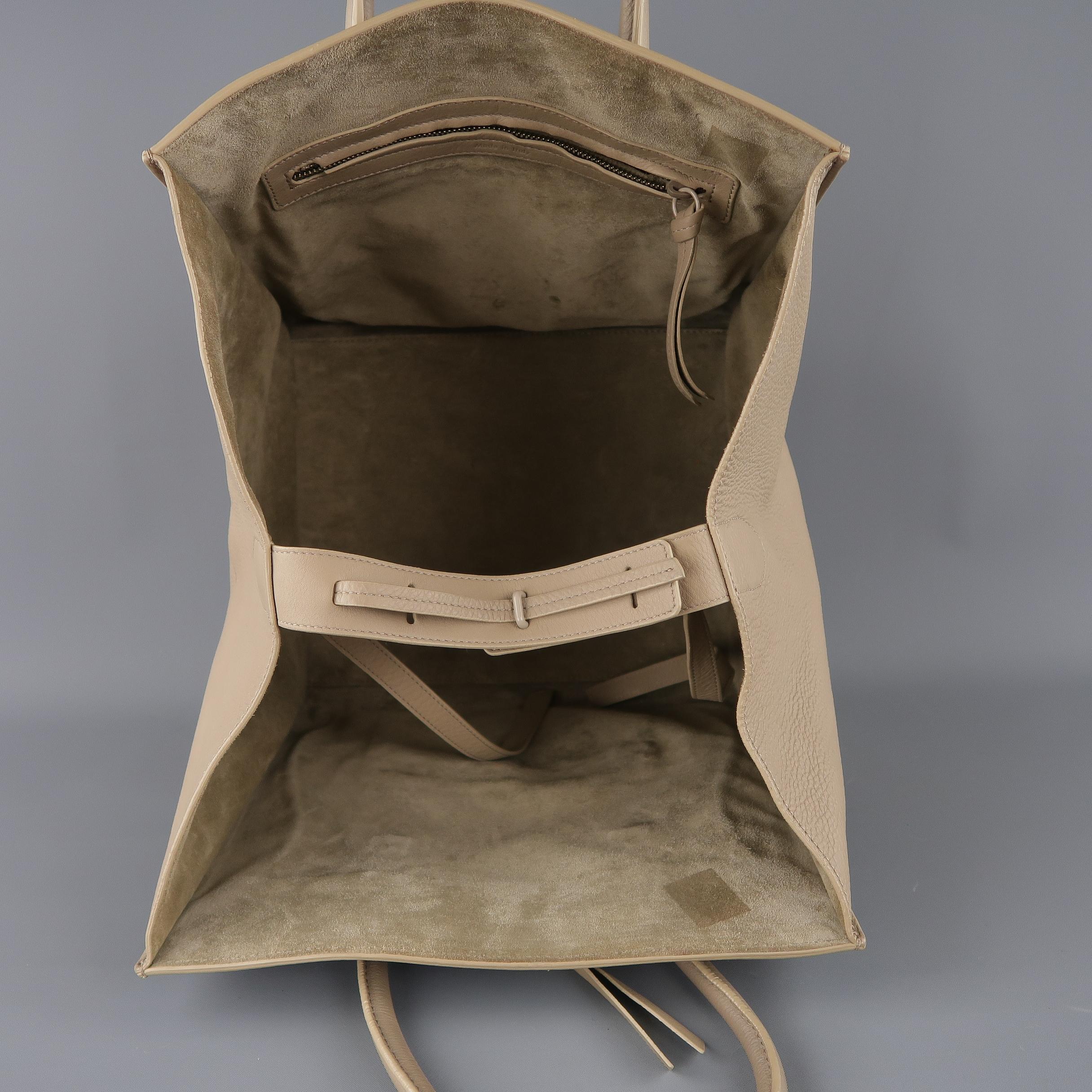 CELINE Taupe Pebble Grain Leather PHANTOM Medium Tote Handbag  12