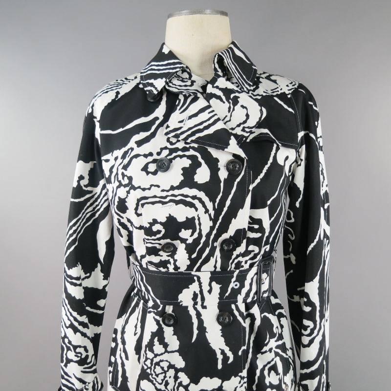GUCCI Size 8 Black & White Cotton Floral Trenchcoat In Excellent Condition In San Francisco, CA