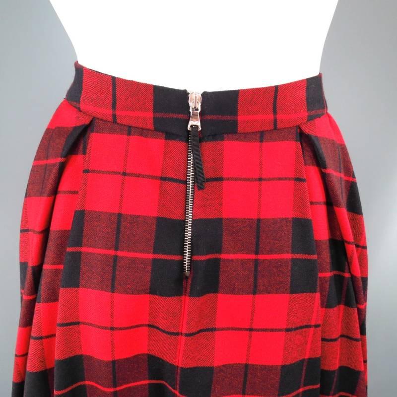 D&G Size 2 Red & Black Plaid Lana Wool Pleated Crinoline Skirt 3