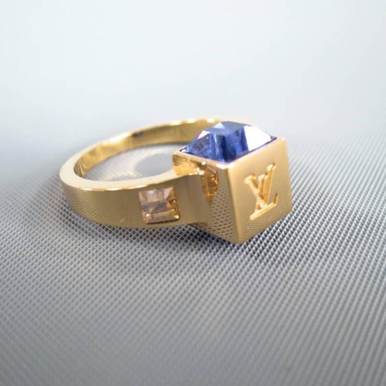 Louis Vuitton, Gold-tone metal gamble ring. - Unique Designer Pieces