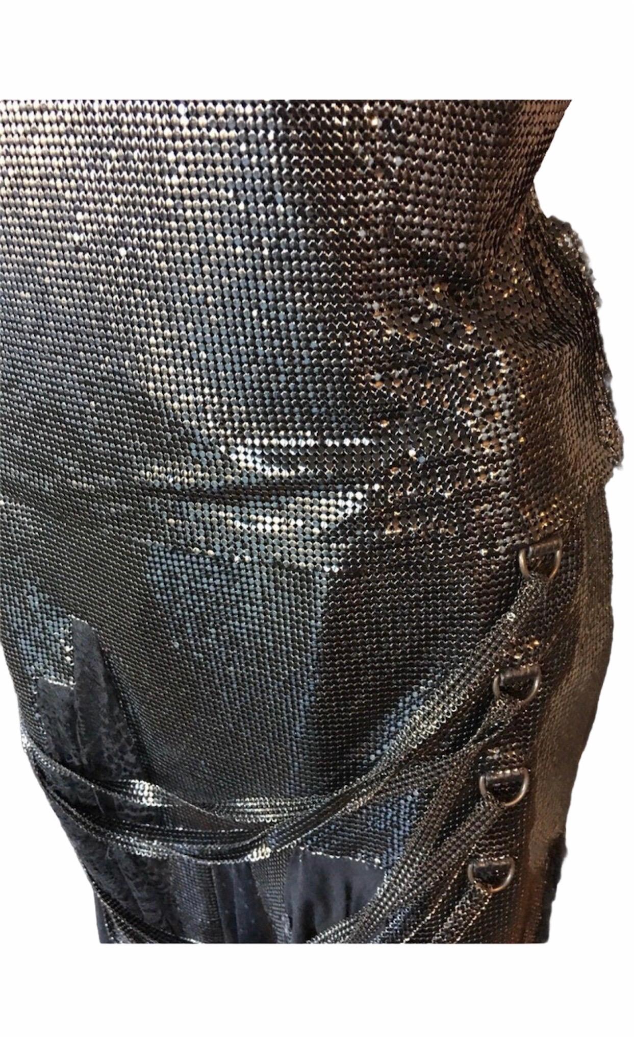 New Versace Oroton Metal Mesh Chainmail Top And Skirt Suit 2 Piece Set In New Condition In Naples, FL