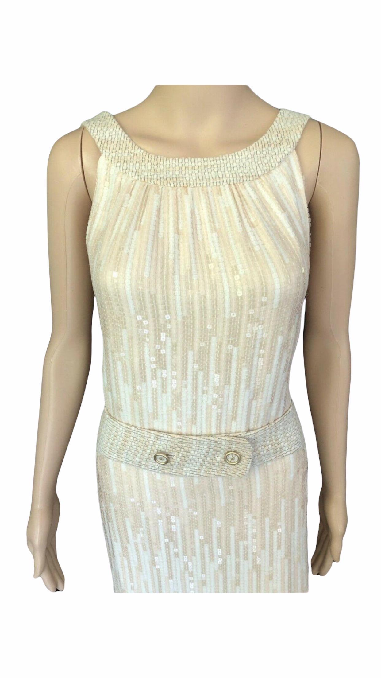 Chanel F/W 2001 Laufsteg Kleid aus Tweed mit Paillettenverzierung im Angebot 1