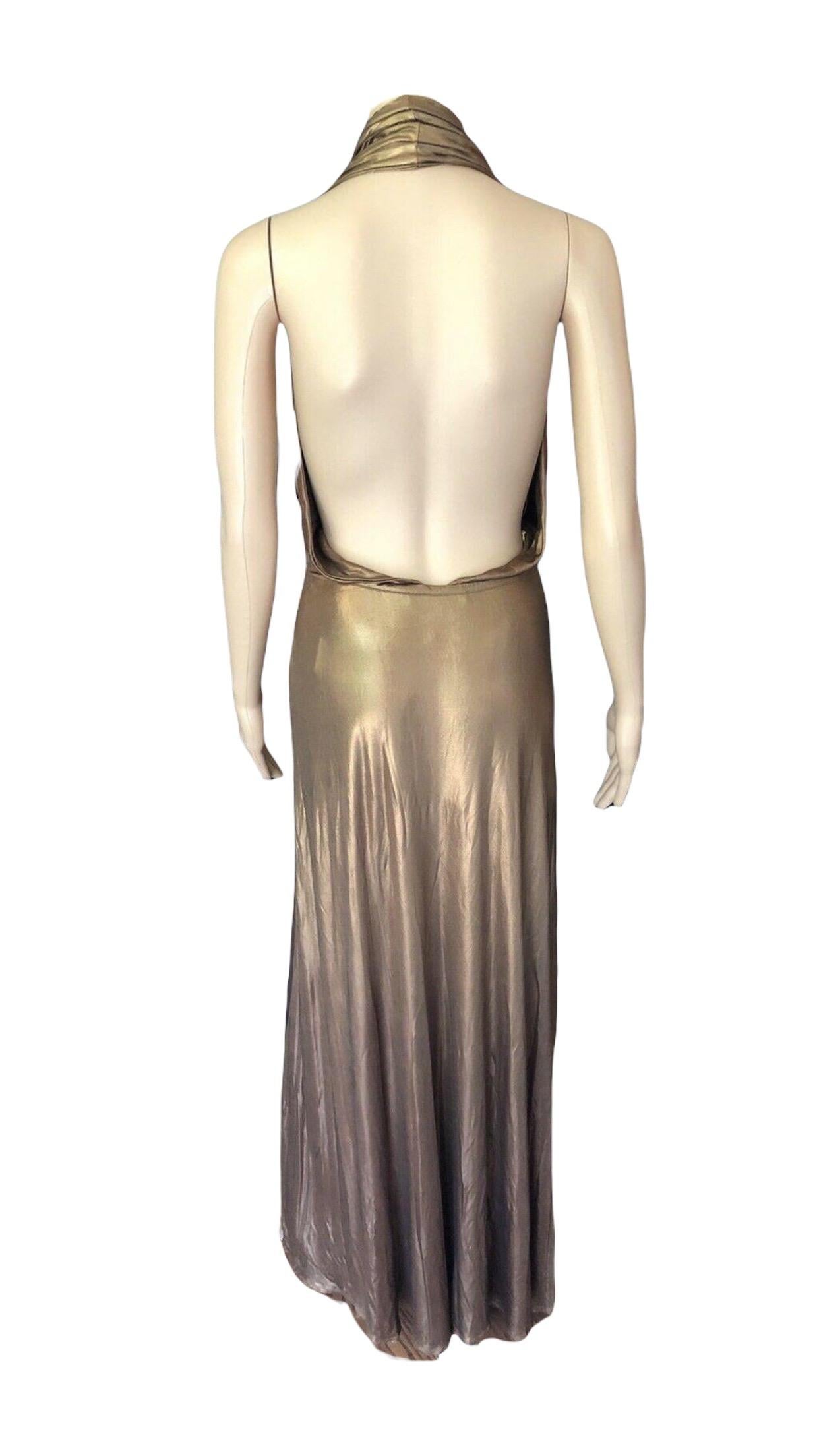 Gucci Runway F/W 2006 Plunging Neckline Backless Gold Metallic Dress Gown In Good Condition In Naples, FL