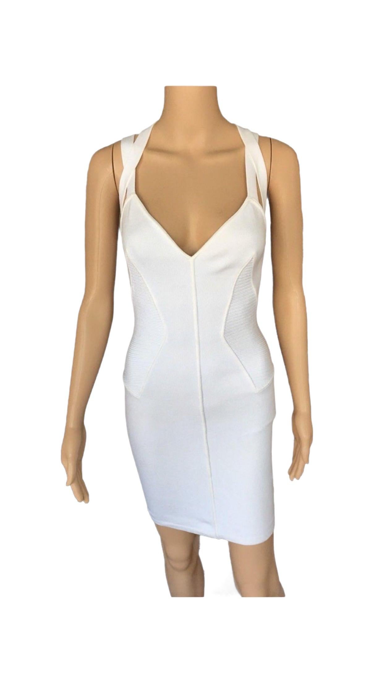 Azzedine Alaia S/S 1990 Vintage Fitted White Dress In Excellent Condition For Sale In Naples, FL