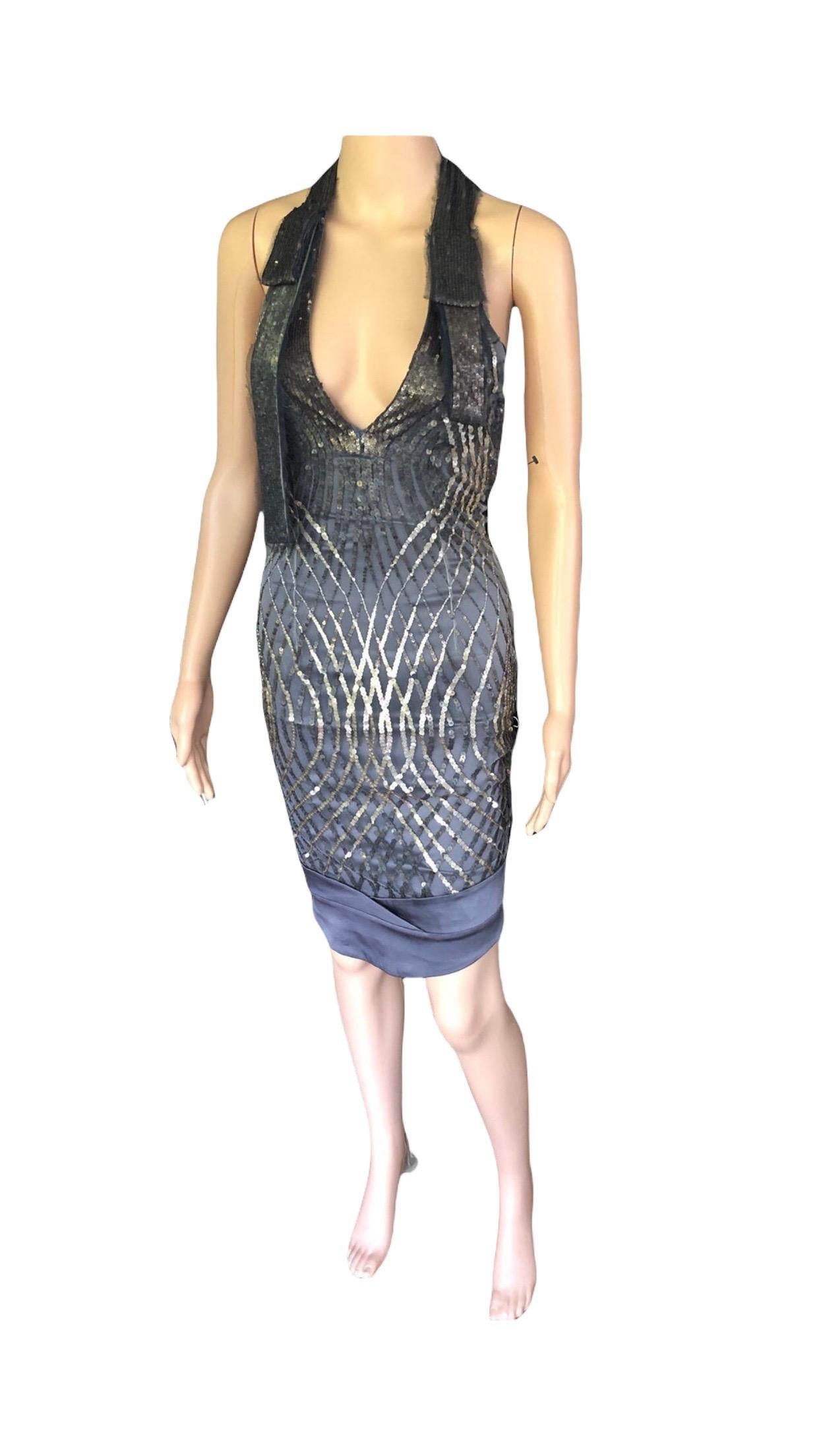 Gucci F/W 2005 Plunged Backless Silk Sequin Embellished Halter Dress For Sale 4