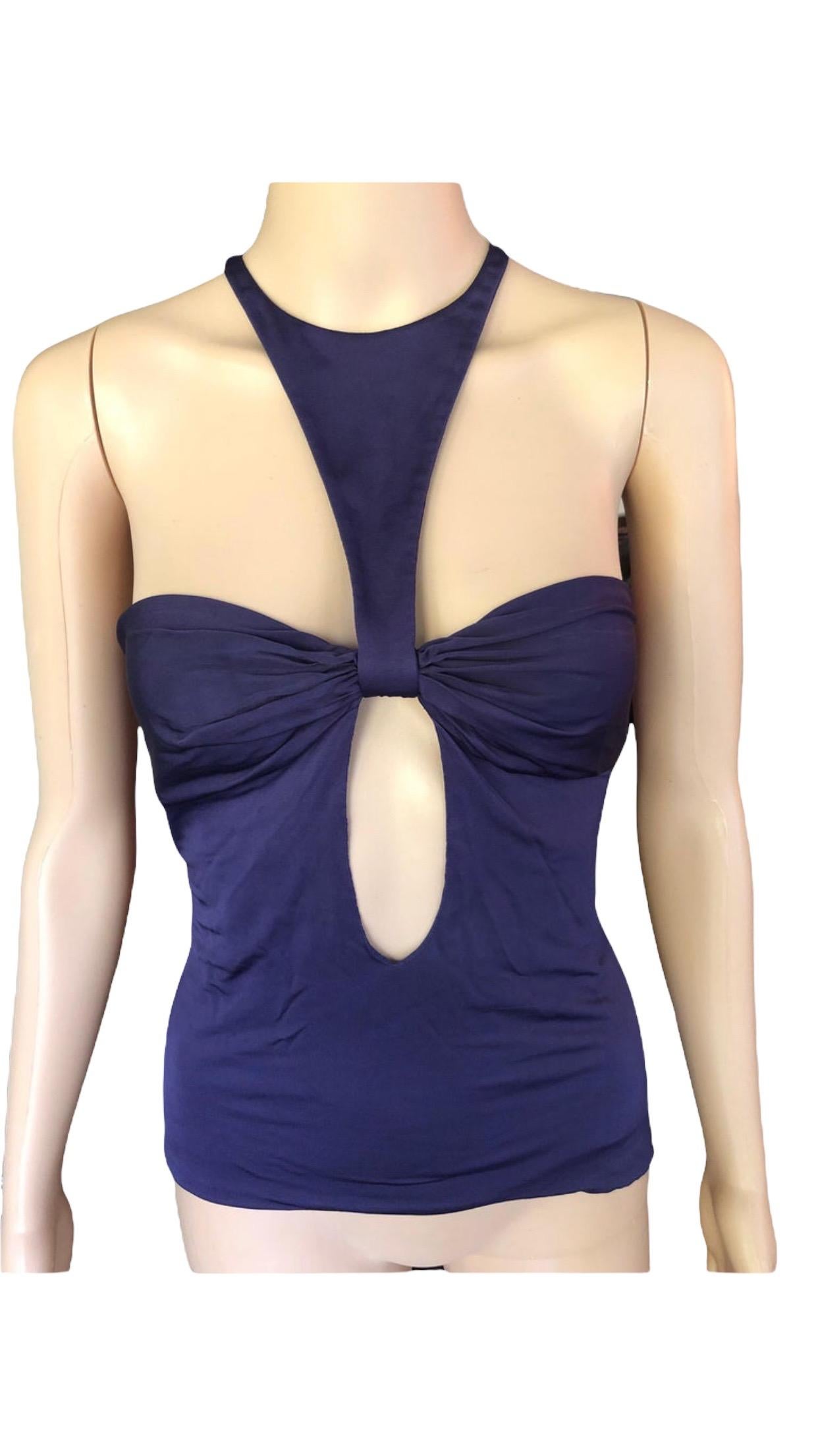 Tom Ford for Gucci F/W 2004 Plunging Cut-Out Top In Good Condition For Sale In Naples, FL