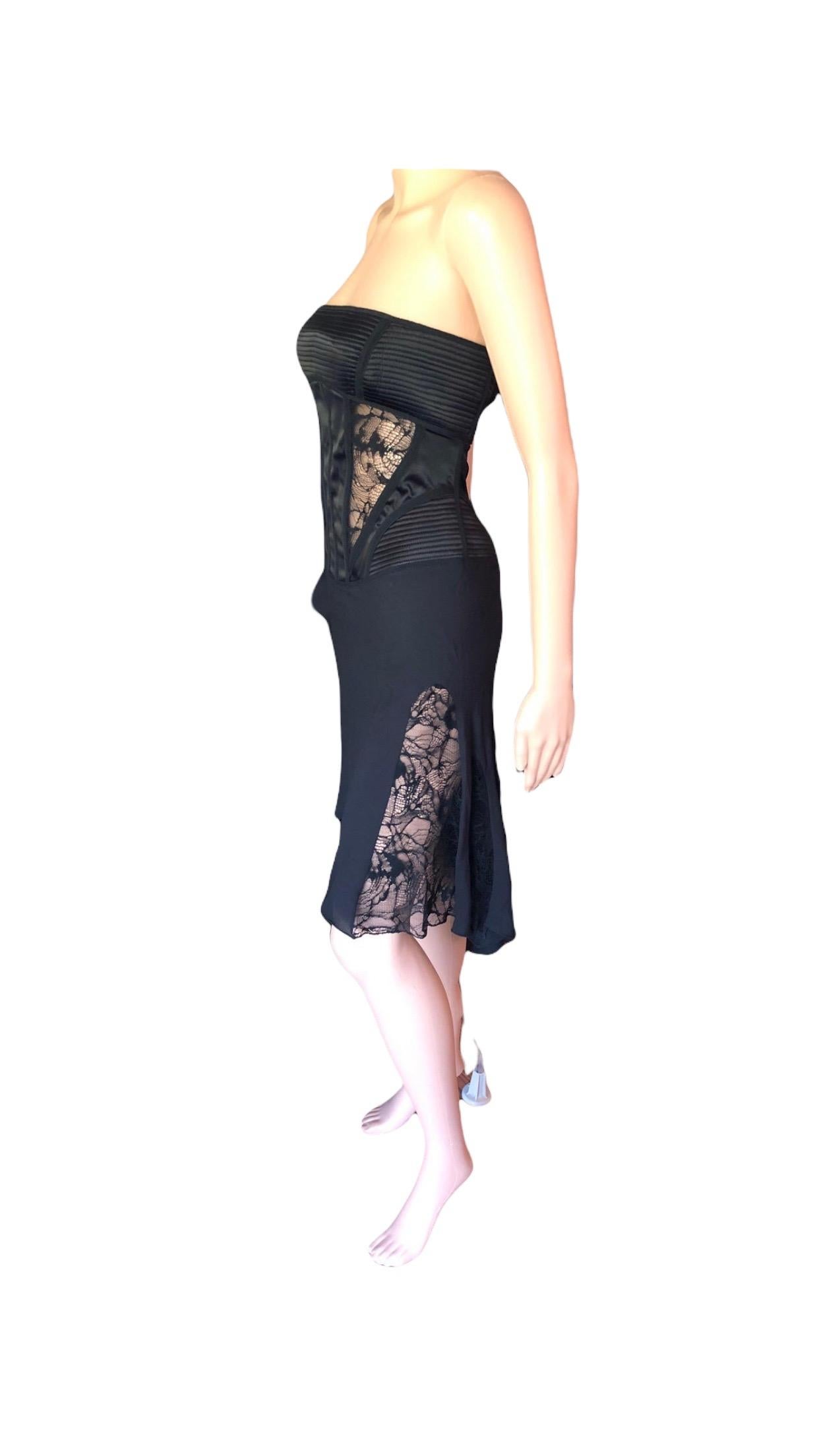 Julien Macdonald Asymmetrical Sheer Lace Panels Black Dress For Sale 2