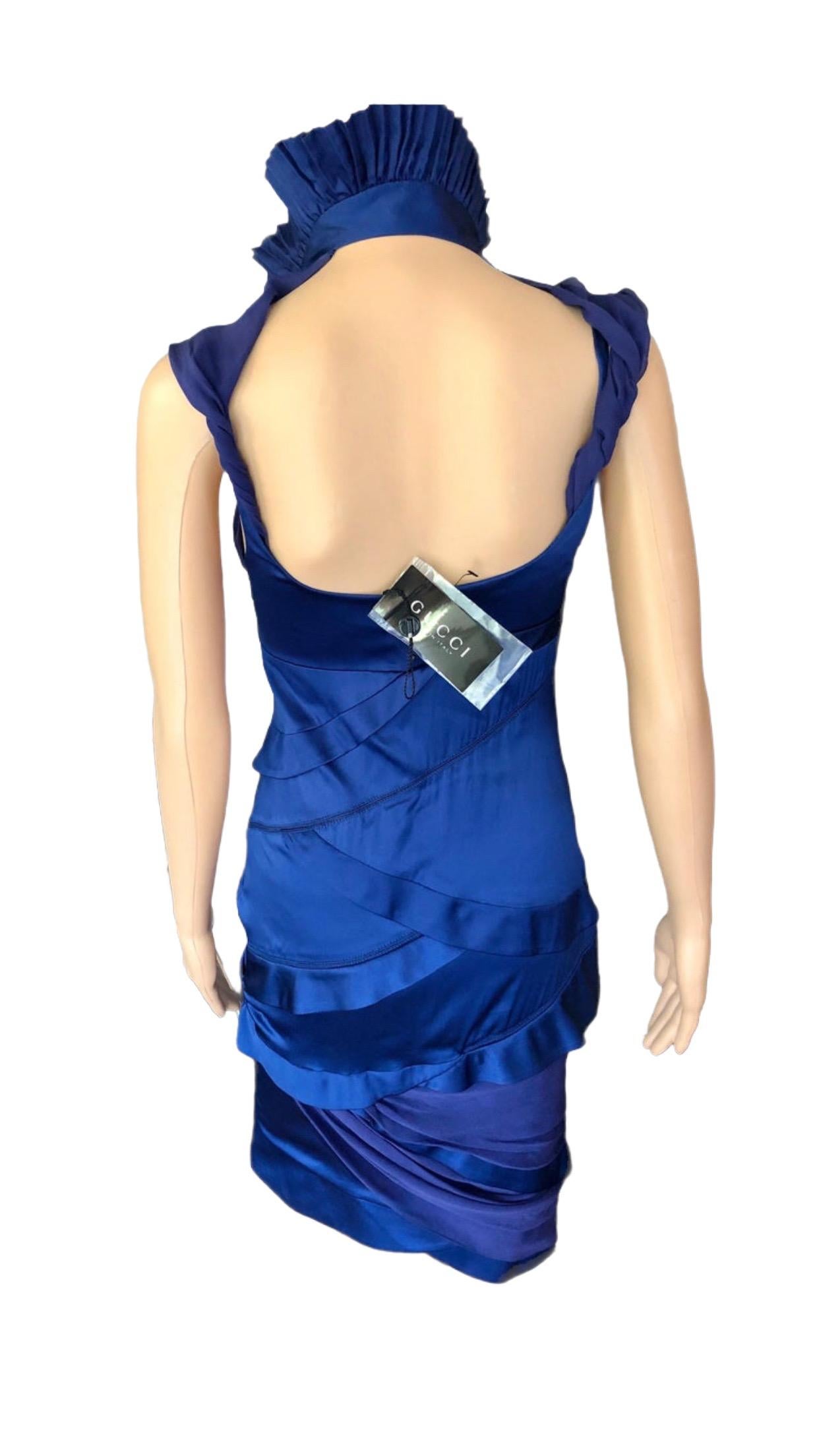 Gucci F/W 2005 Runway Plunging Neckline Cutout Back Silk Blue Dress For Sale 7