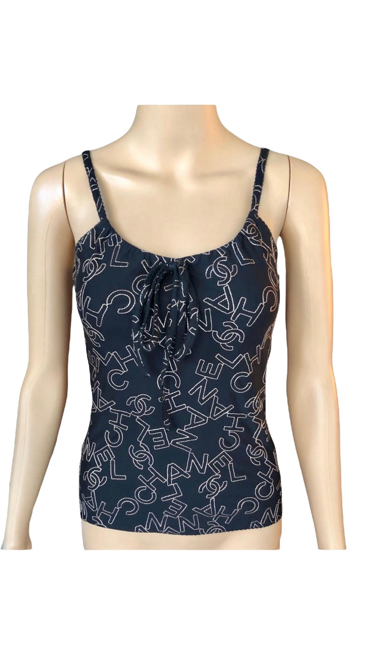 Chanel F/W 2005 Logo Monogram Top  In Excellent Condition For Sale In Naples, FL