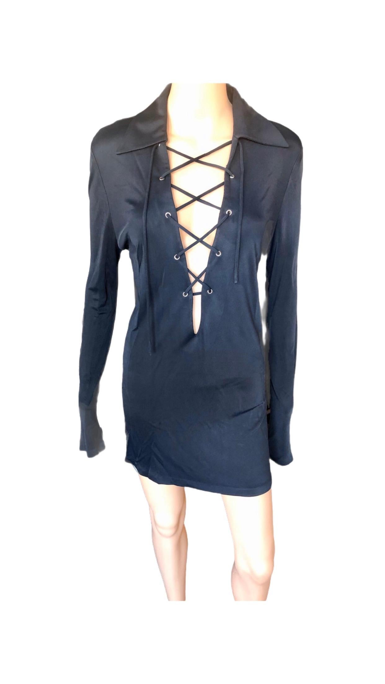 Tom Ford for Gucci S/S 1996 Plunging Lace-Up Black Tunic Micro Mini Dress For Sale 3