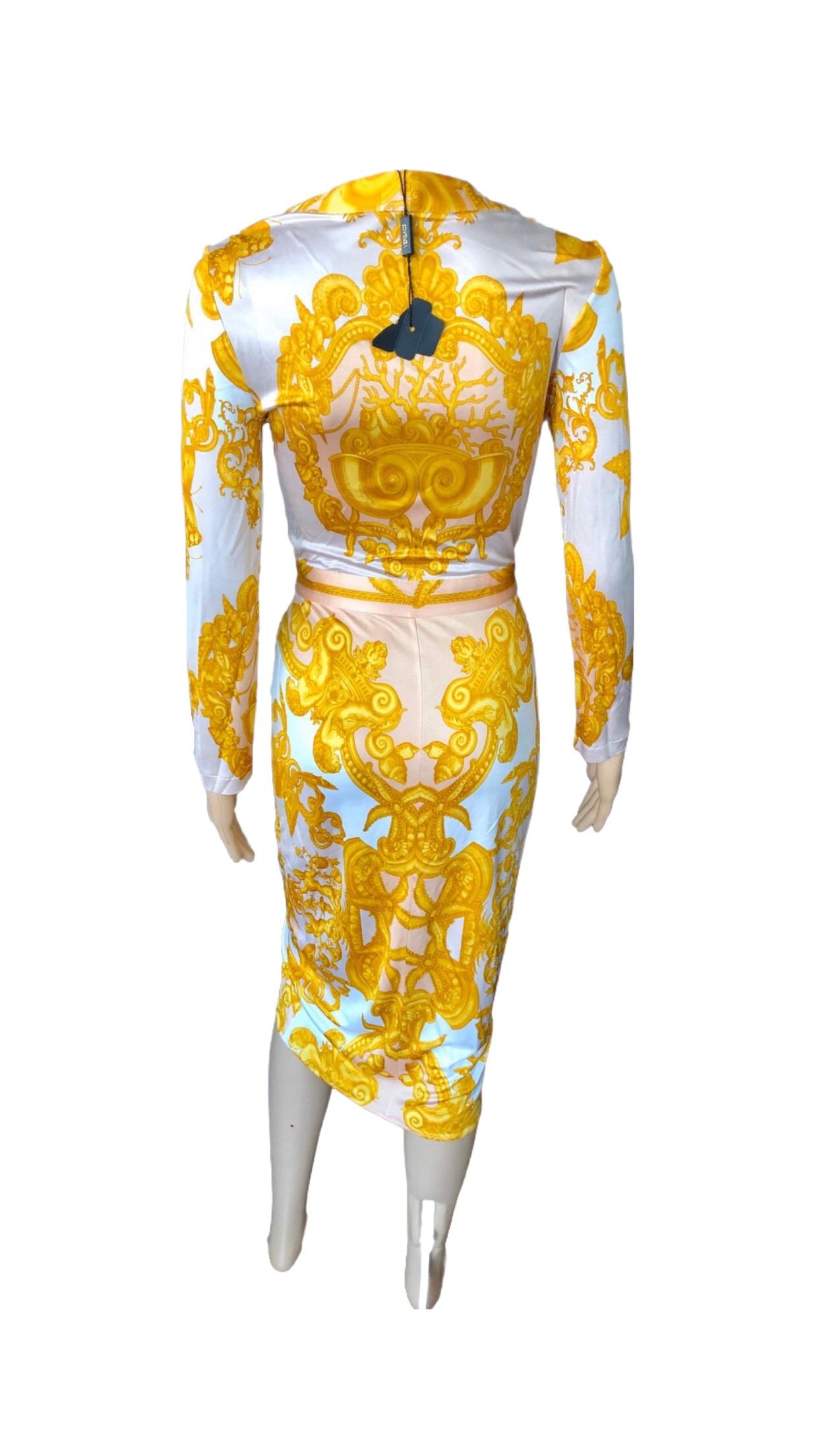 Versace S/S 2005 Runway Baroque Print Belted Wrap Dress In Good Condition For Sale In Naples, FL