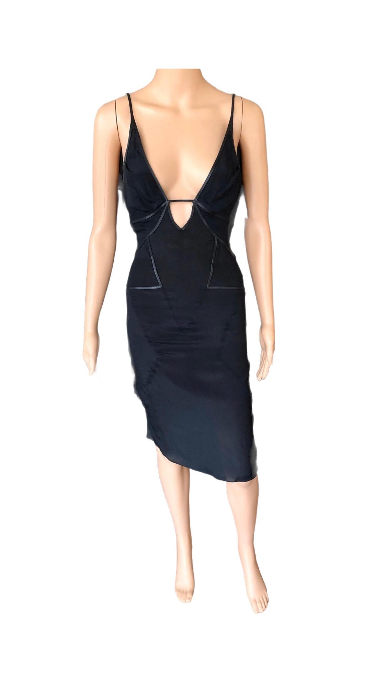 Gucci by Tom Ford S/S 2004 Cutout Plunged Neckline Black Dress For Sale 6