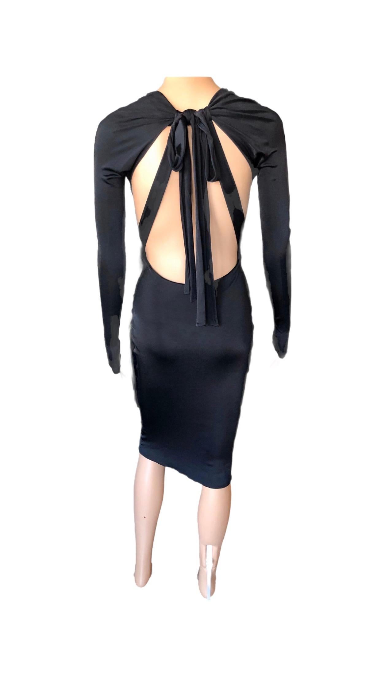 Gucci S/S 2005 Tom Ford Plunging Cutout Backless Bodycon Black Dress For Sale 9