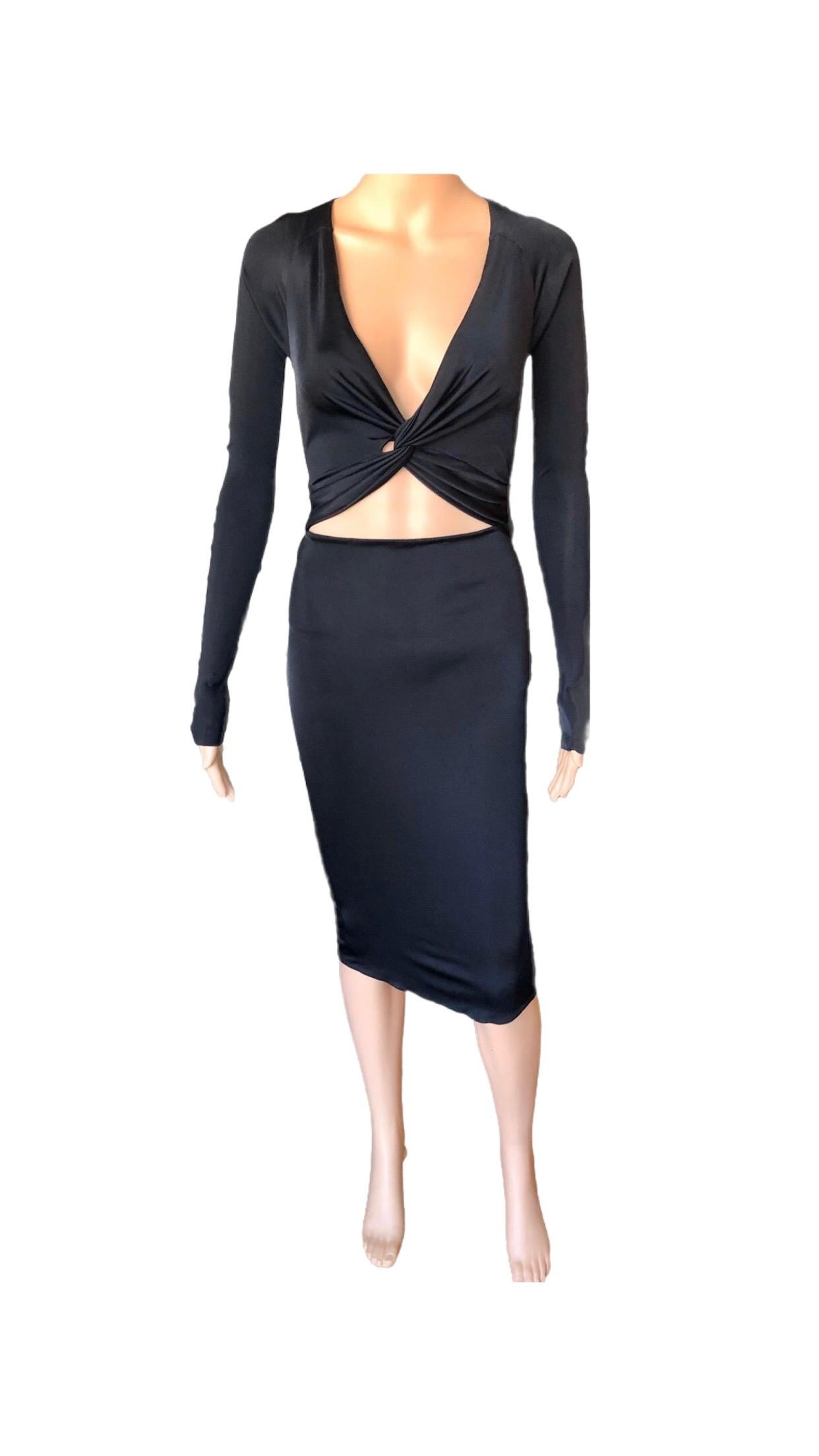 Gucci S/S 2005 Tom Ford Plunging Cutout Backless Bodycon Black Dress For Sale 8