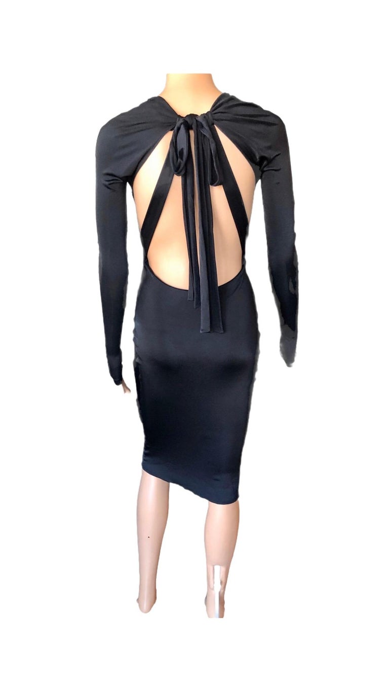 Gucci S/S 2005 Tom Ford Plunging Cutout Backless Bodycon Black Dress For  Sale at 1stDibs | gucci backless dress, gucci little black dress