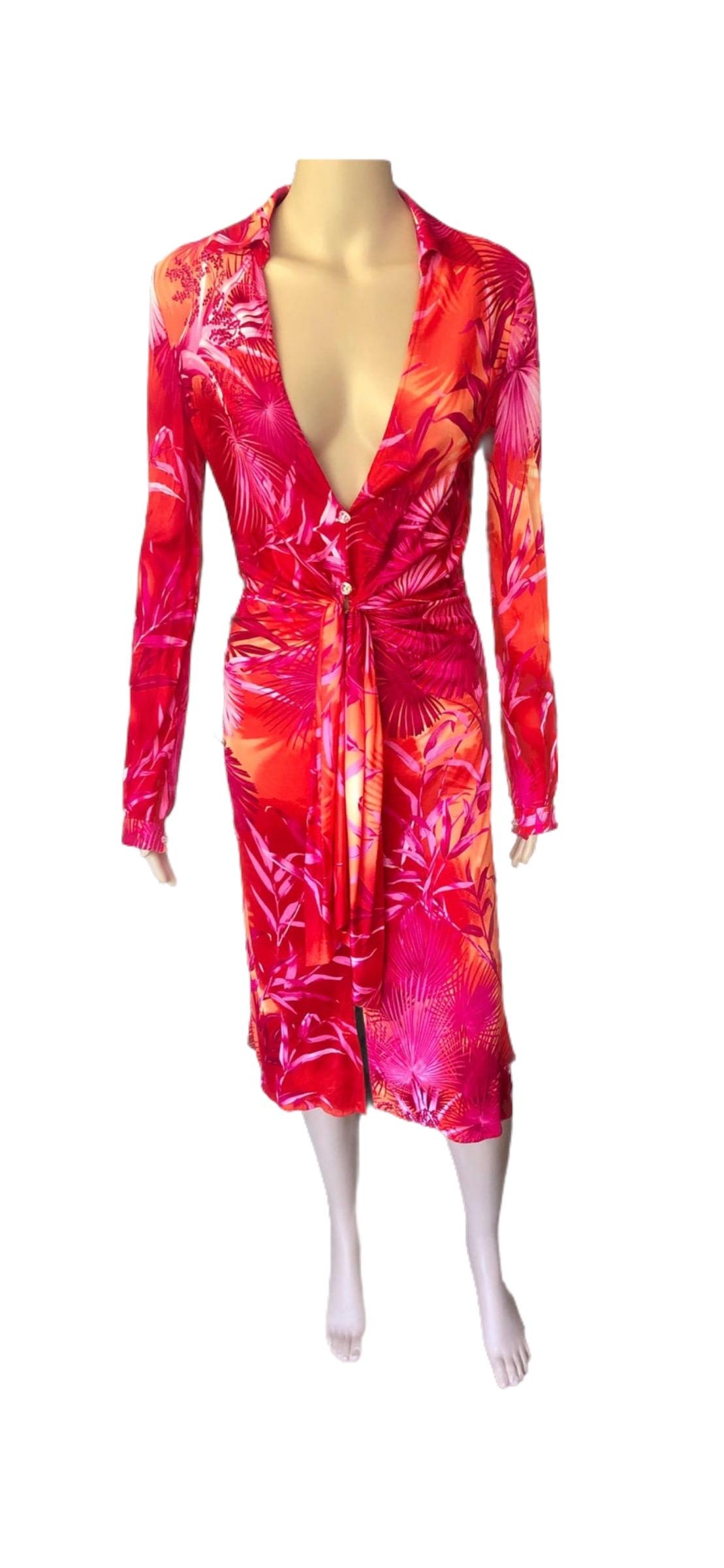 Gianni Versace - Robe de défilé vintage à décolleté plongeant et imprimé tropical, printemps-été 2000 en vente 6