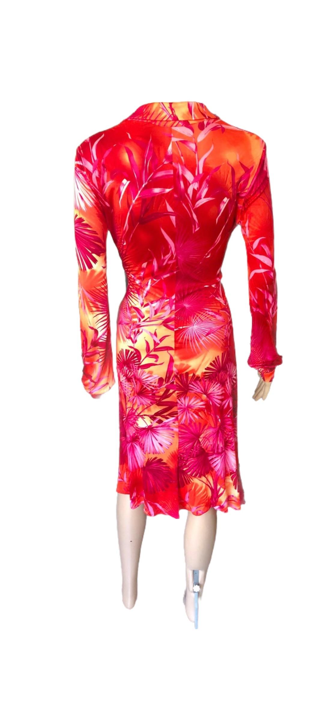 Gianni Versace Runway S/S 2000 Vintage Tropical Print Plunging Neckline Dress For Sale 4
