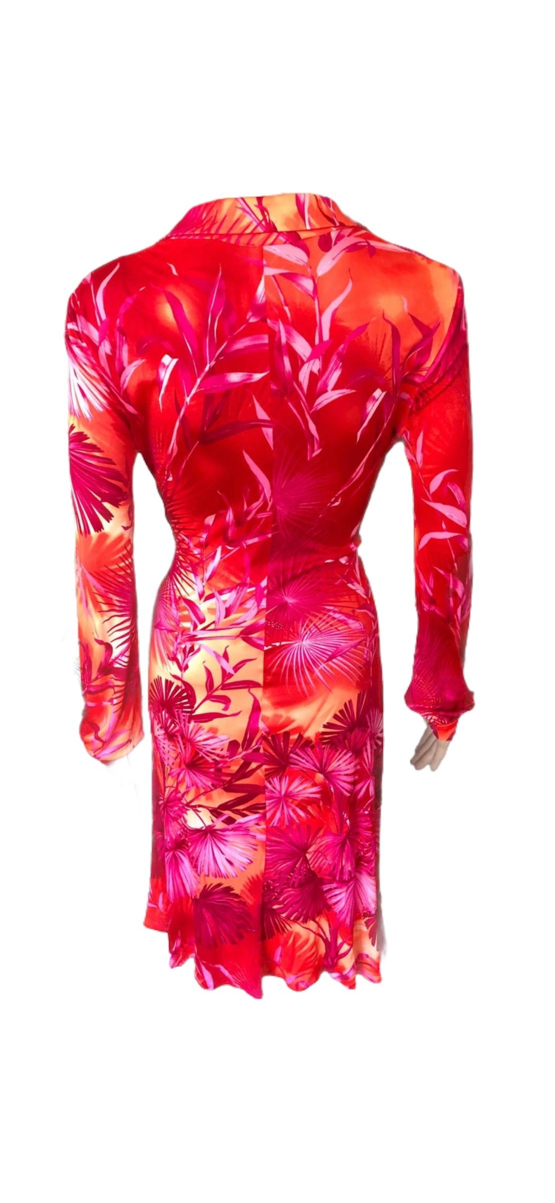 Gianni Versace Runway S/S 2000 Vintage Tropical Print Plunging Neckline Dress For Sale 8