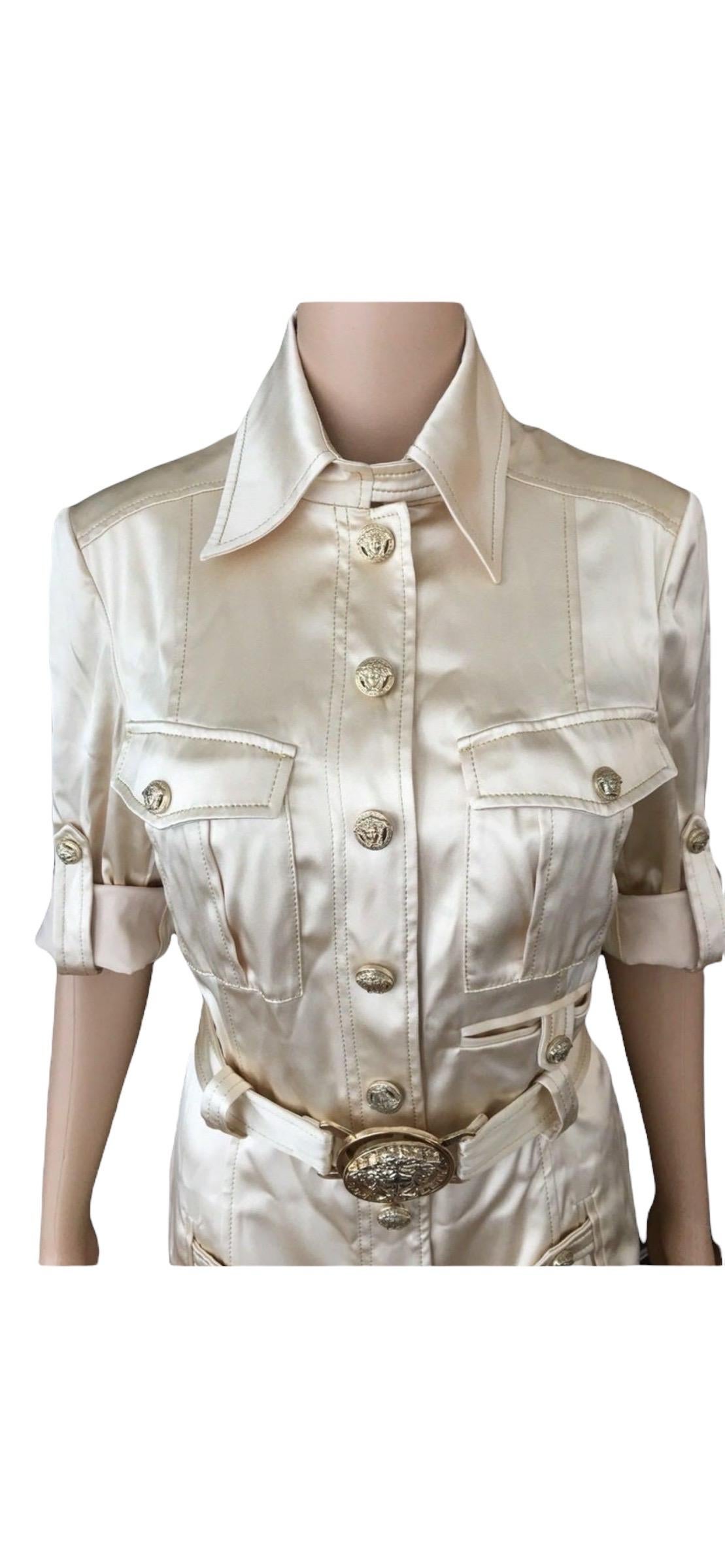 Versace - Robe ceinturée à découpes et dos ouvert, issue d'un défilé printemps-été 2005  en vente 7