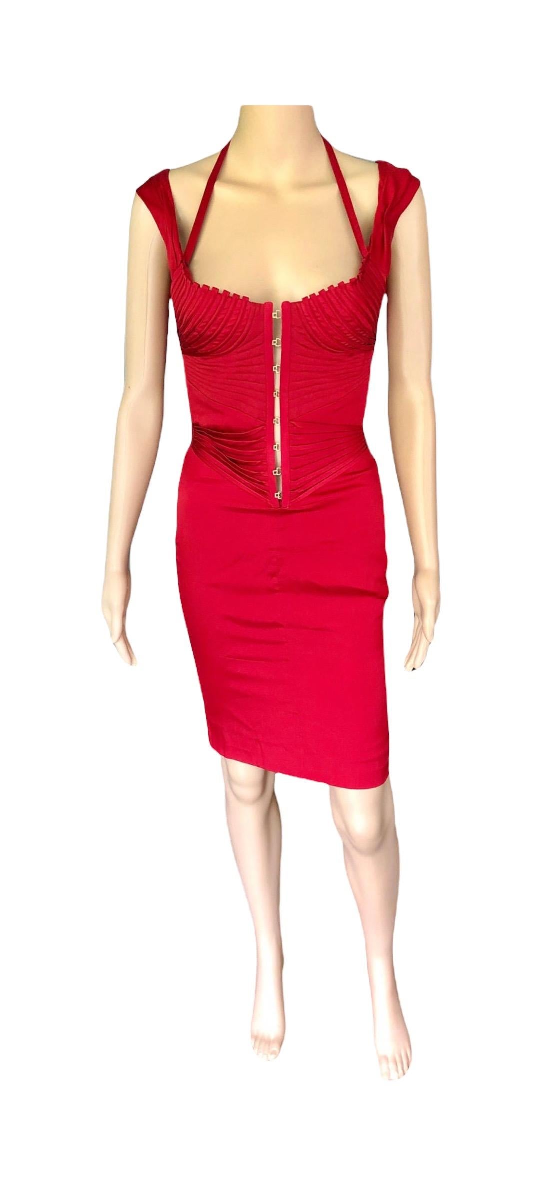 Tom Ford für Gucci F/W 2003 Laufsteg Bustier Korsett Seide Rotes Kleid 12