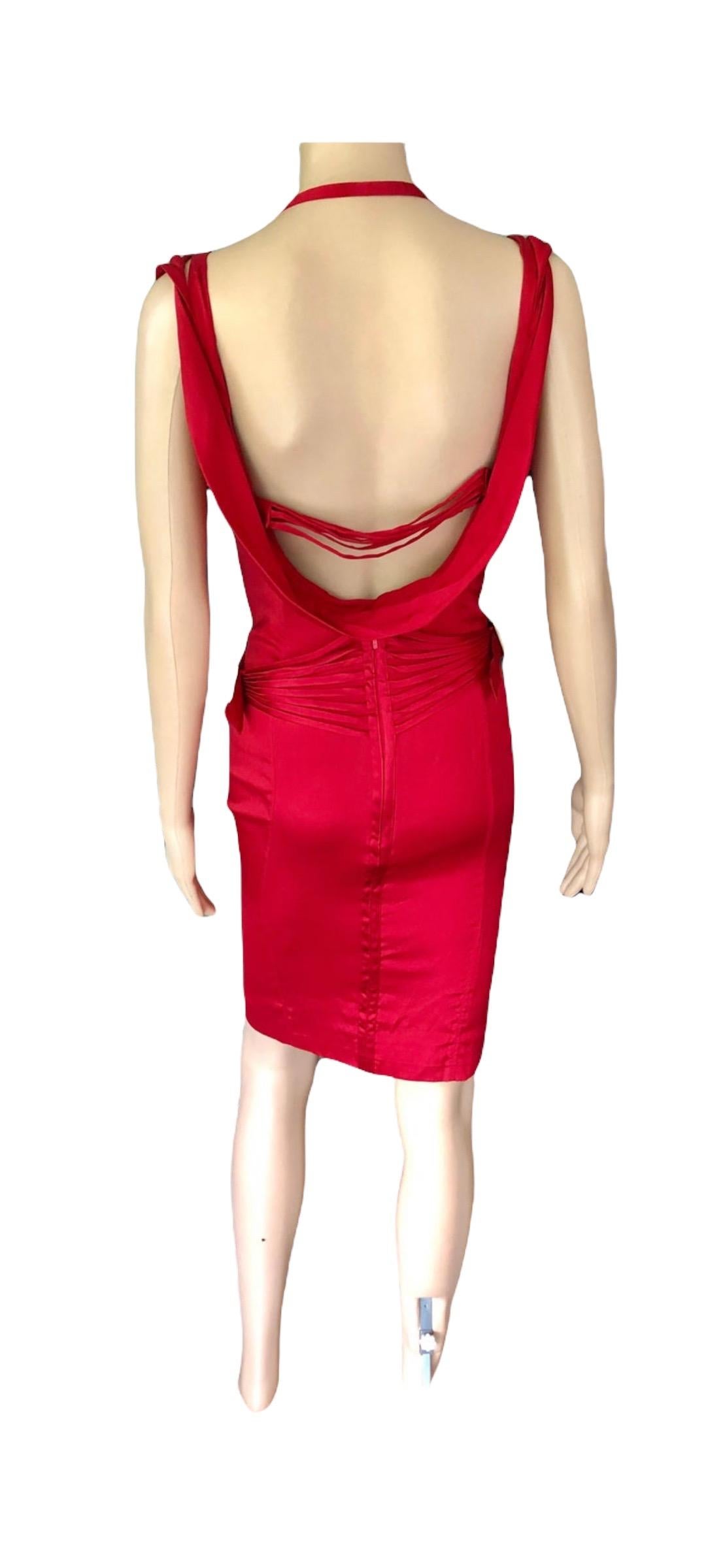 Tom Ford für Gucci F/W 2003 Laufsteg Bustier Korsett Seide Rotes Kleid 14