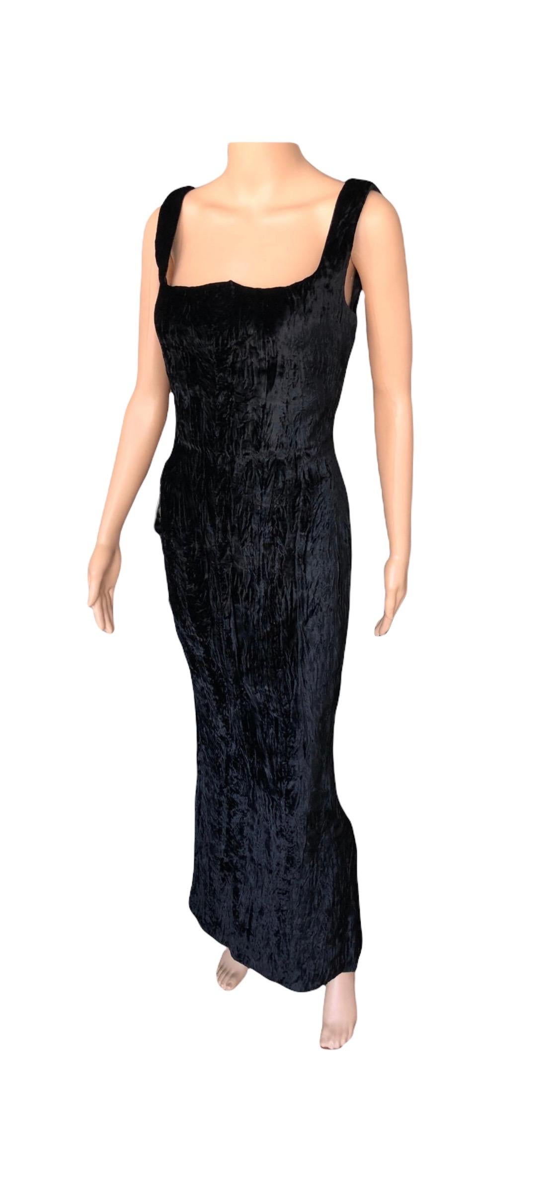Gianni Versace F/W 1995 Runway Vintage Velvet Black Maxi Dress Gown For Sale 2