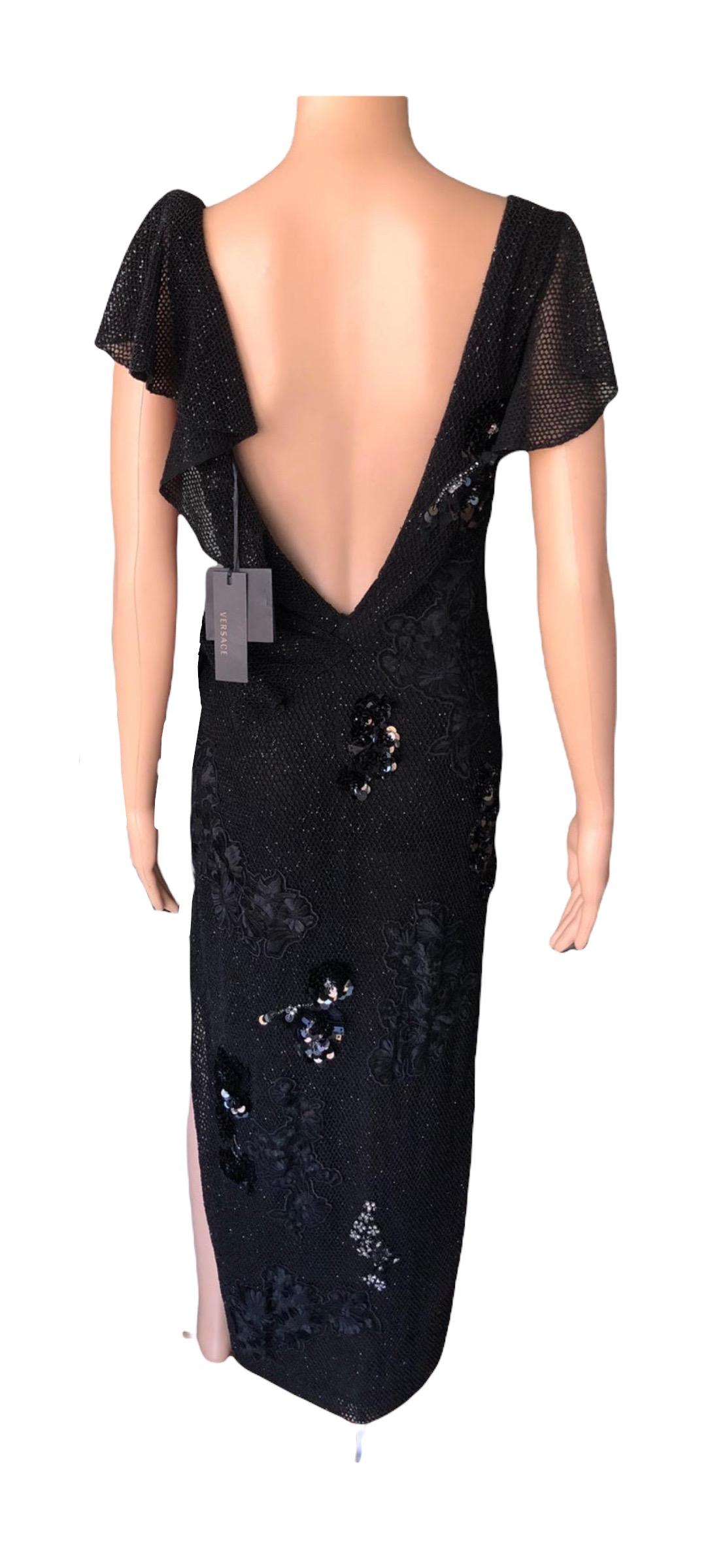 New Versace F/W2017 Runway Crystal Embellished Lace Backless Black Evening Gown  For Sale 7