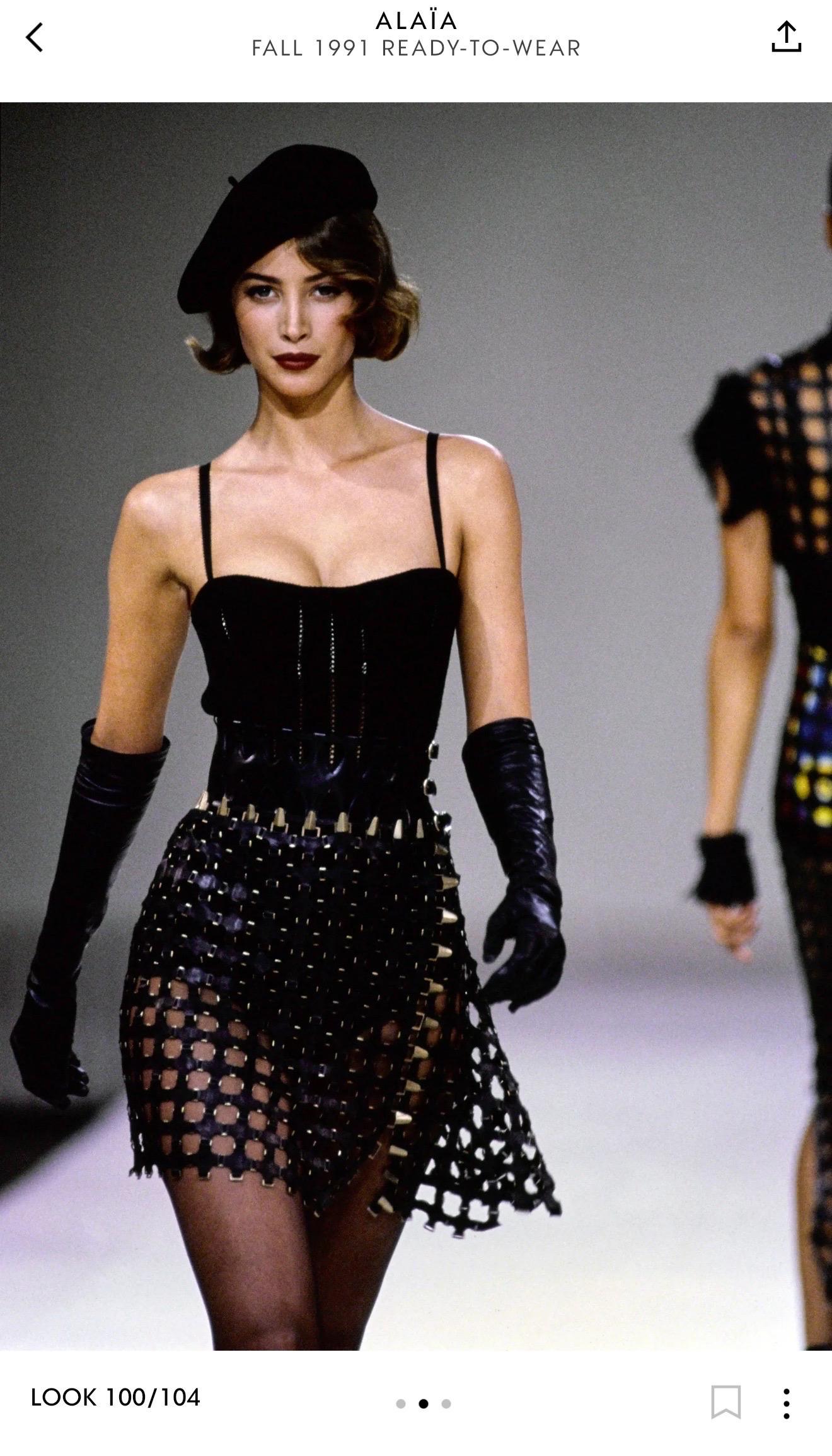Azzedine Alaia F/W 1991 Ensemble 2 pièces Bustier Corset Top et Leggings en vente 9