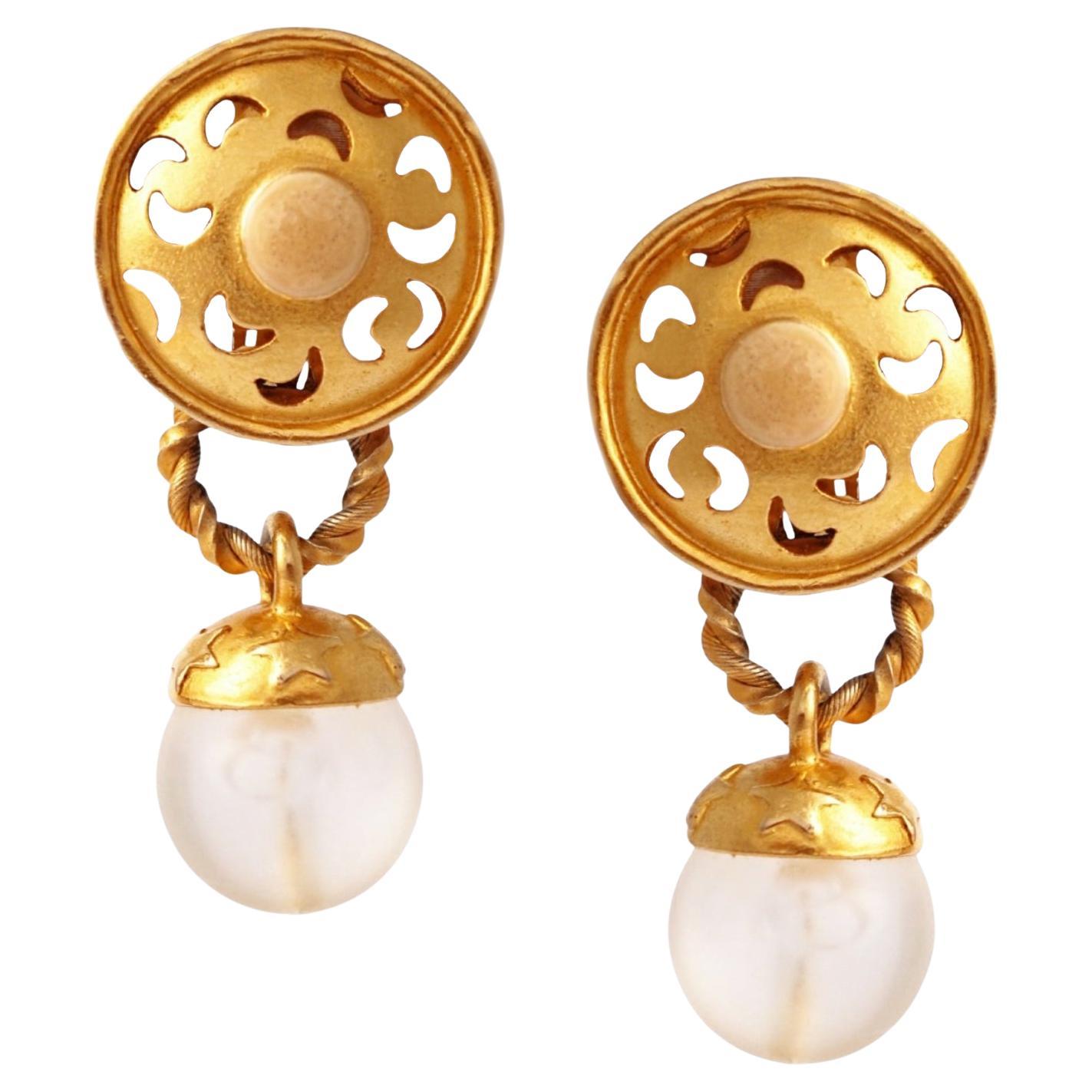 Pendientes colgantes de luna y estrellas con gota de esfera esmerilada de Leslie Block, años 80 en venta