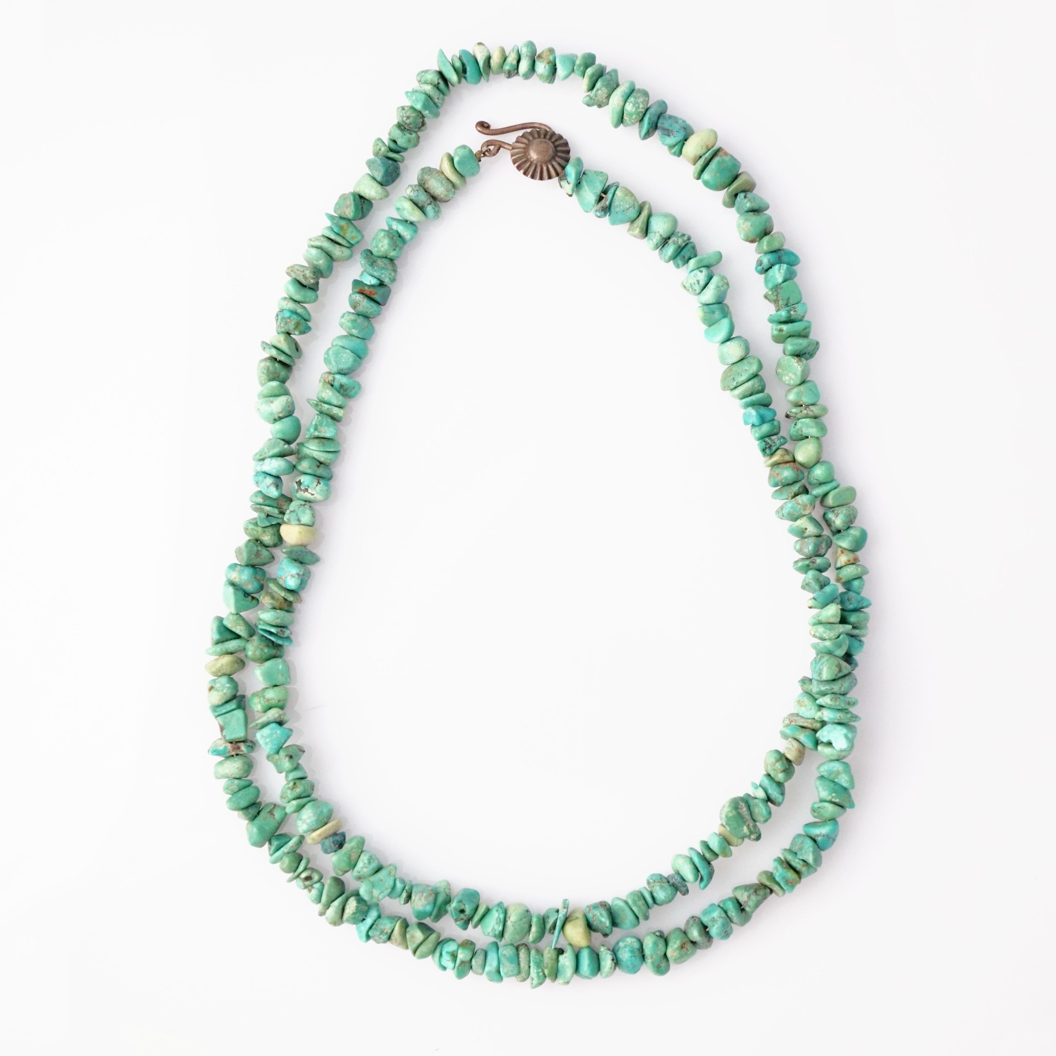 - Vintage item

- Collectible costume jewelry piece from the mid-century

- 35
