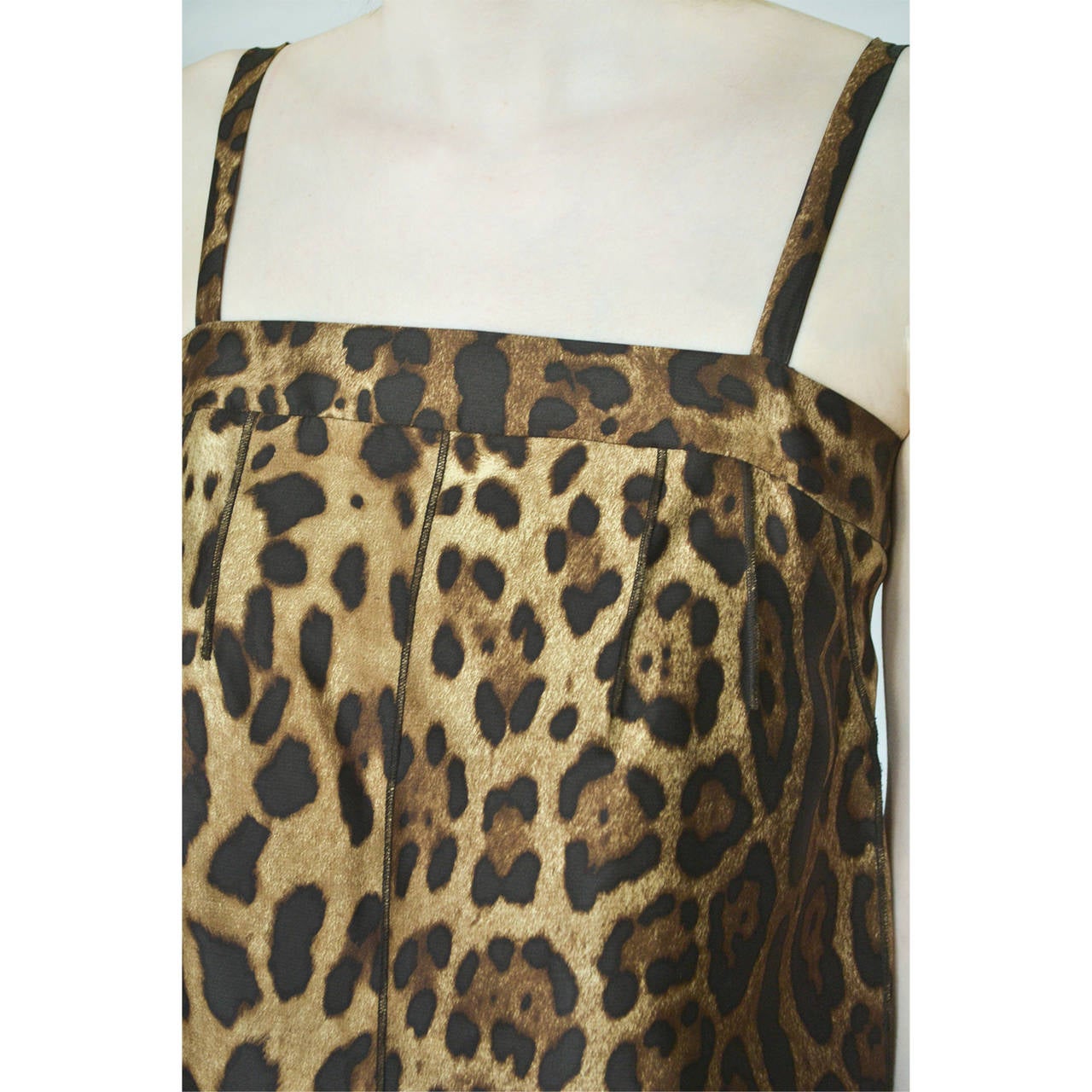 Women's DOLCE & GABBANA Leopard Print Silk Dress For Sale