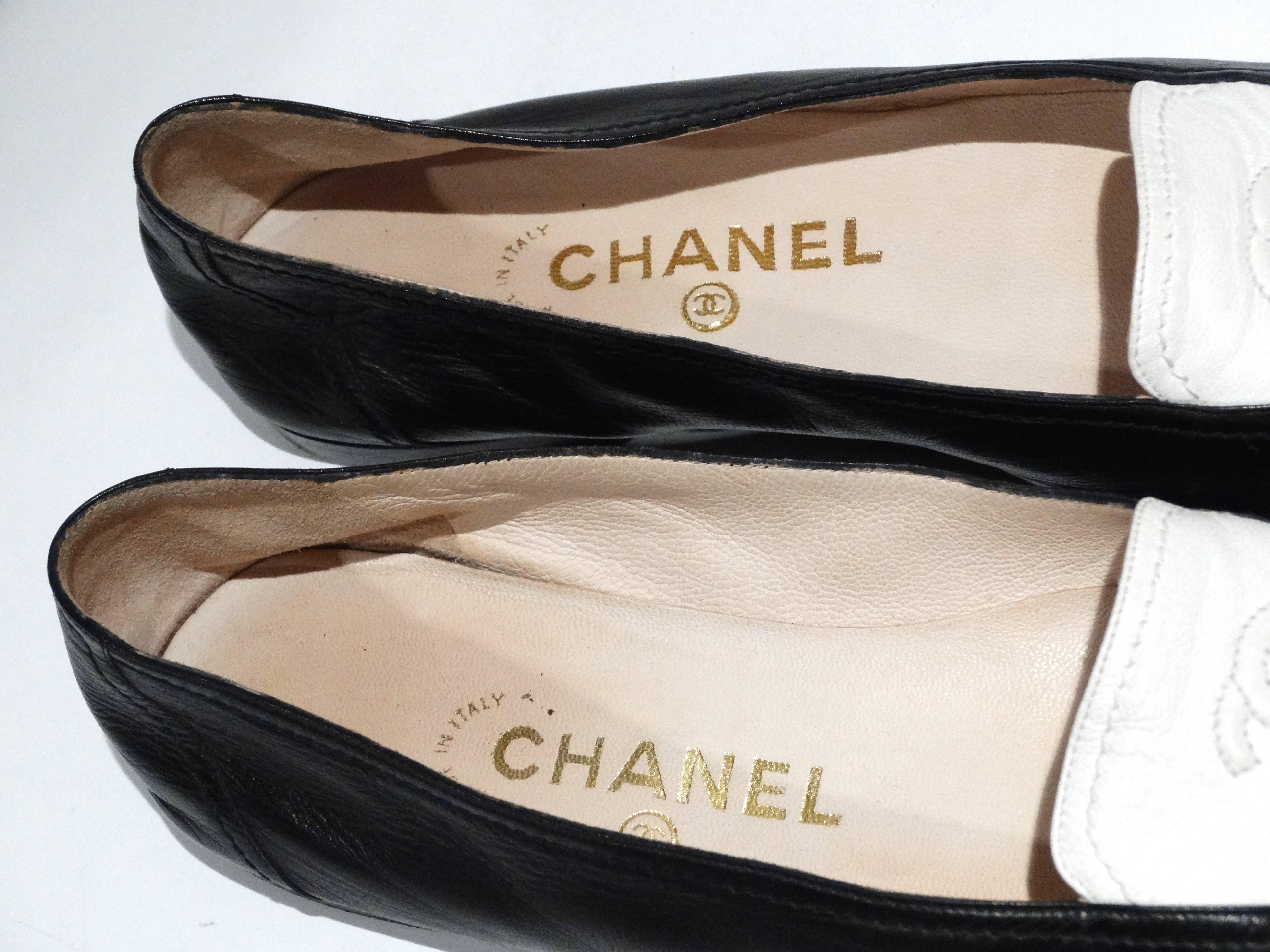 1984 Chanel Two-Tone Loafer  In Excellent Condition In Scottsdale, AZ