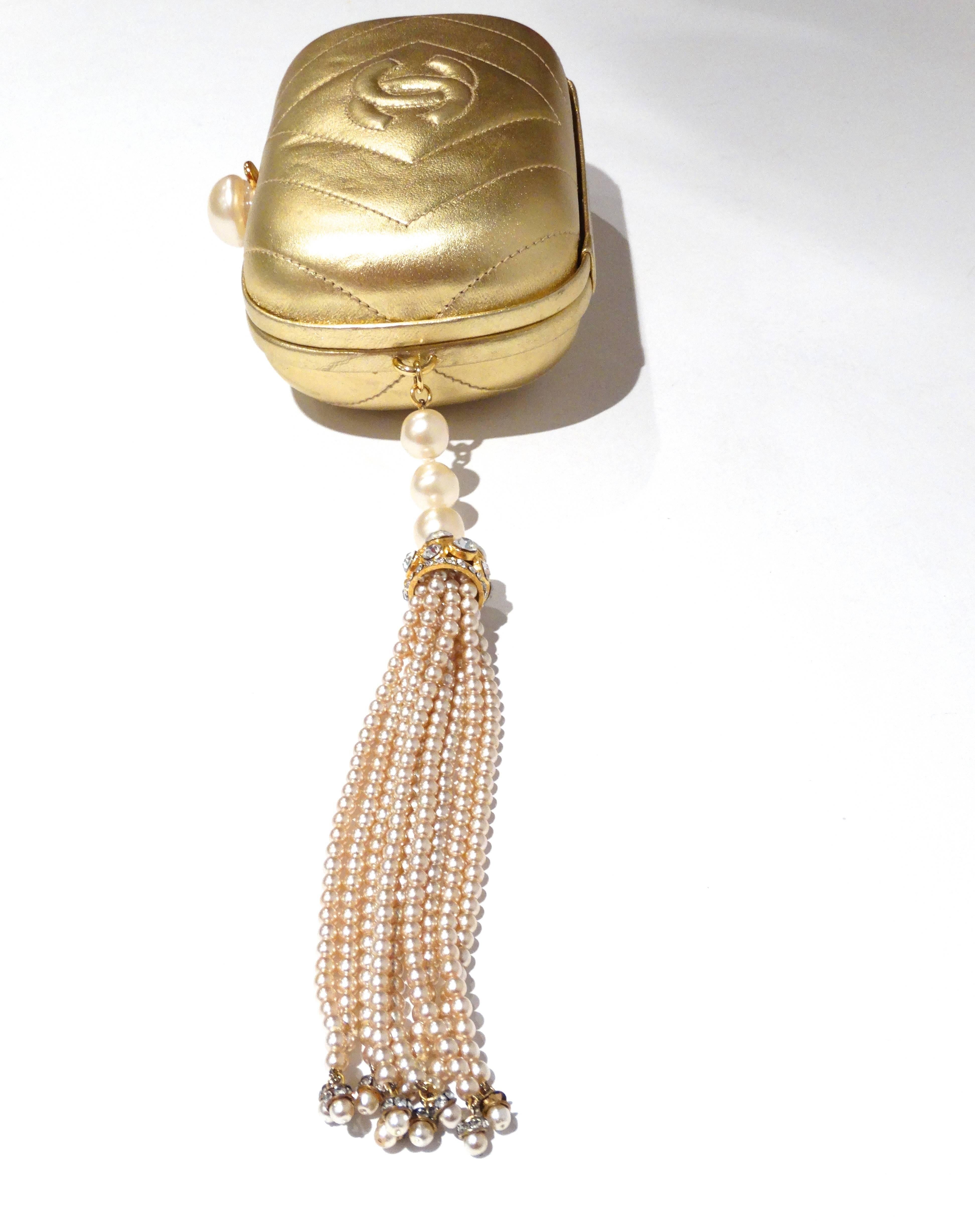Women's 1980s Gold Chanel Clutch with Pearl Tassel 