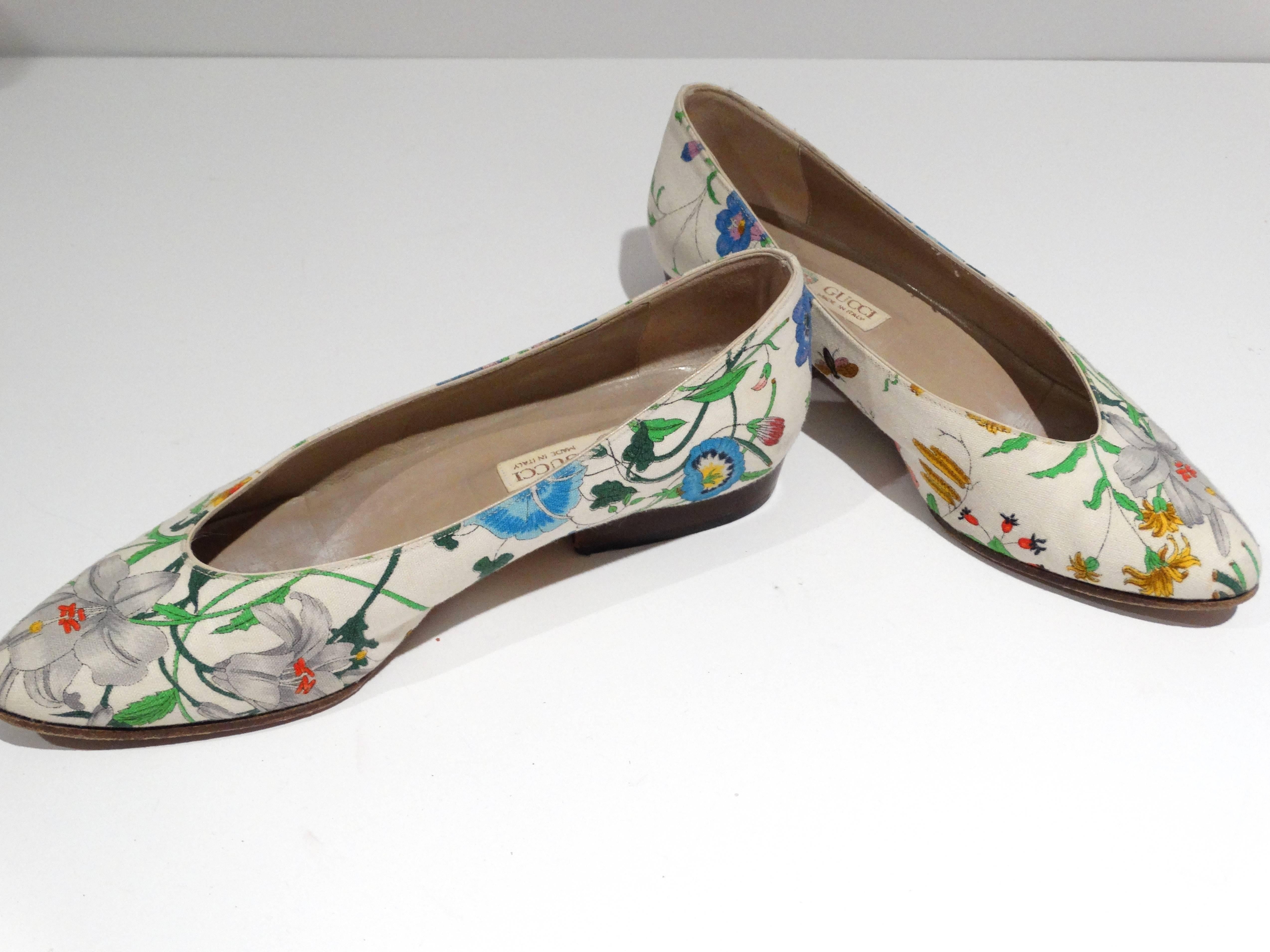 Gucci Chaussures plates « Flora » des années 1980  Pour femmes en vente