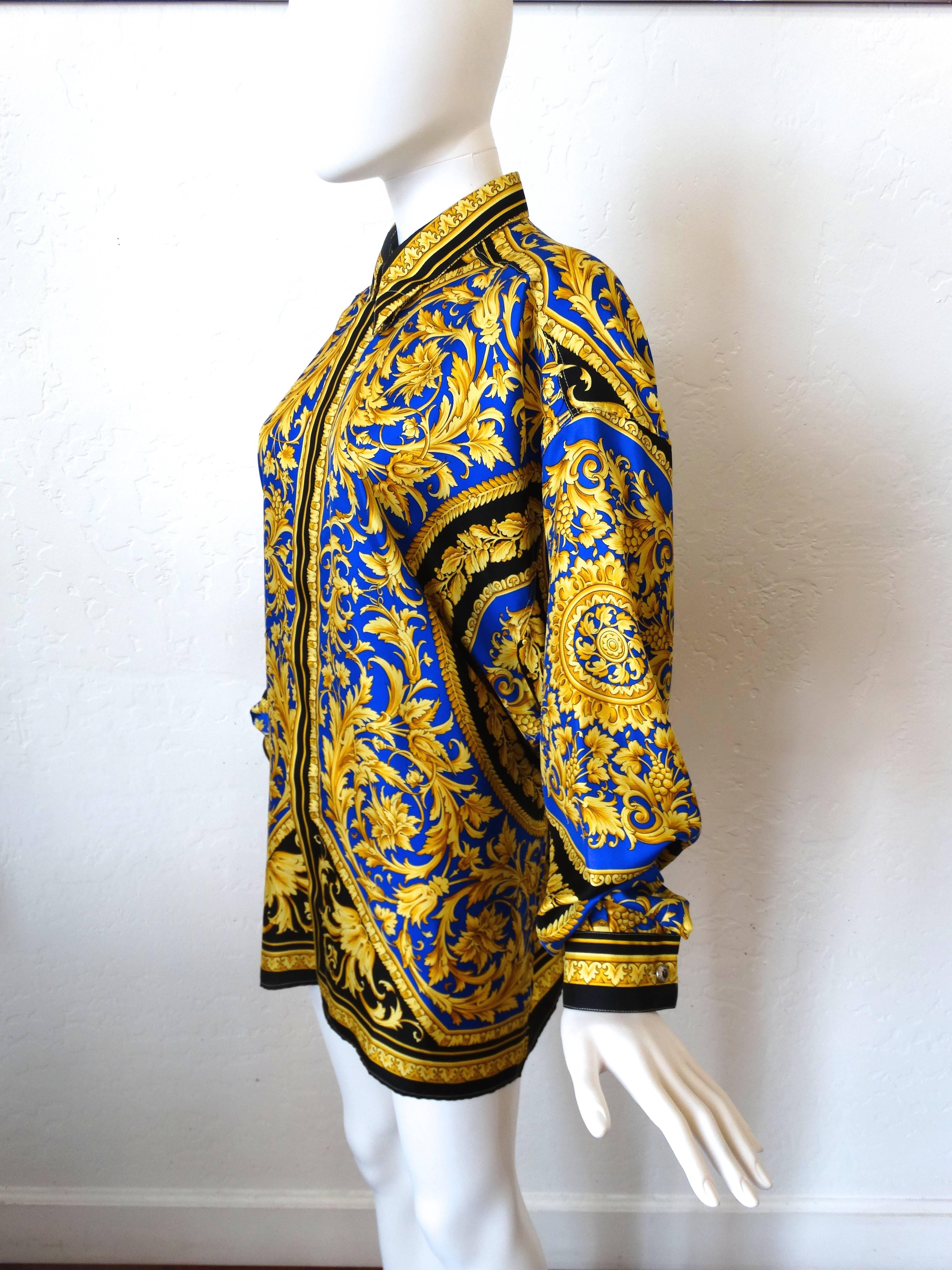 1994 VERSACE CLASSIC V2 Silk Shirt BAROCCO print In Excellent Condition In Scottsdale, AZ
