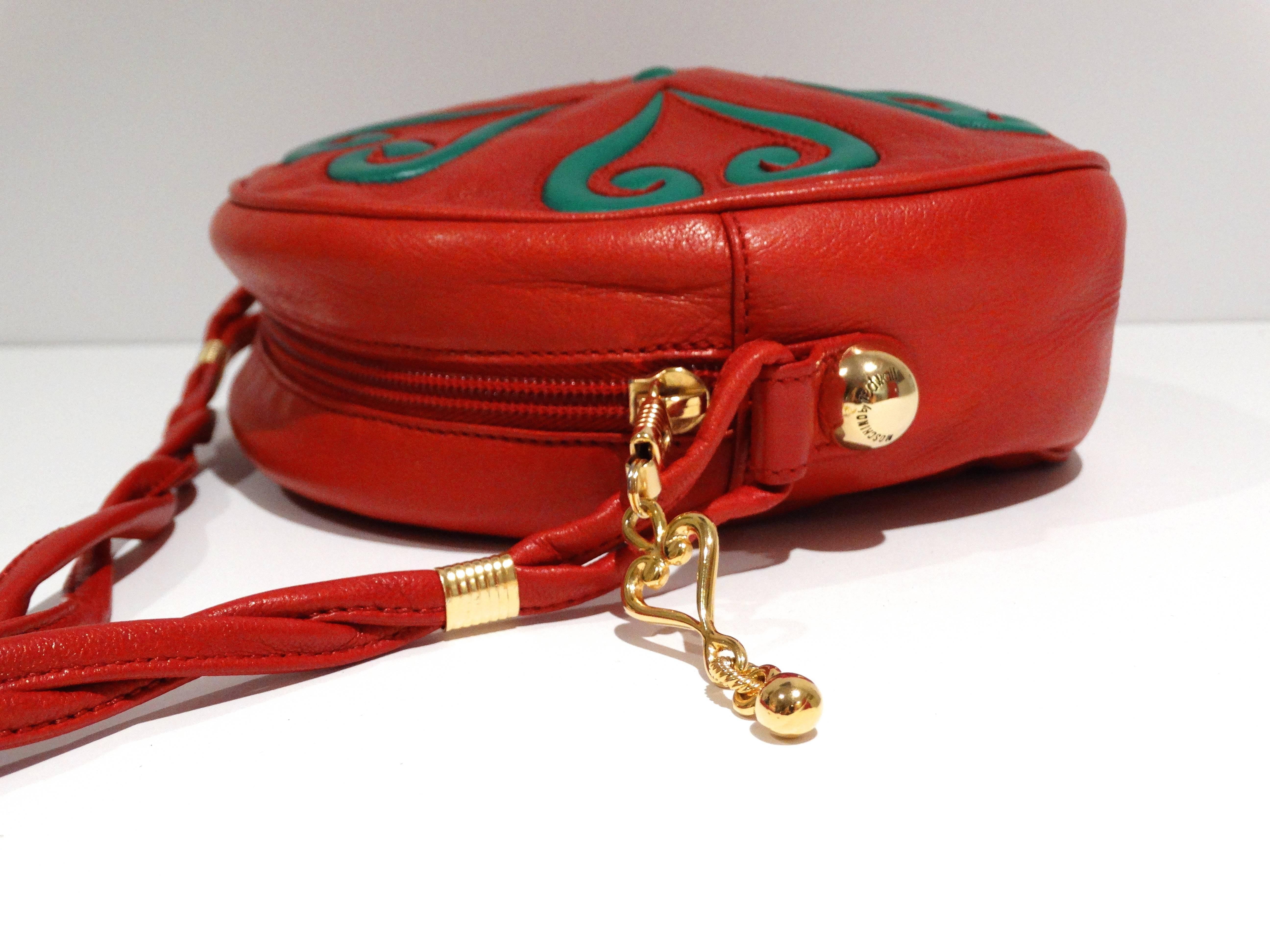 1990s Lipstick Red Moschino by Redwall Leather Shoulder Bag  In Excellent Condition In Scottsdale, AZ