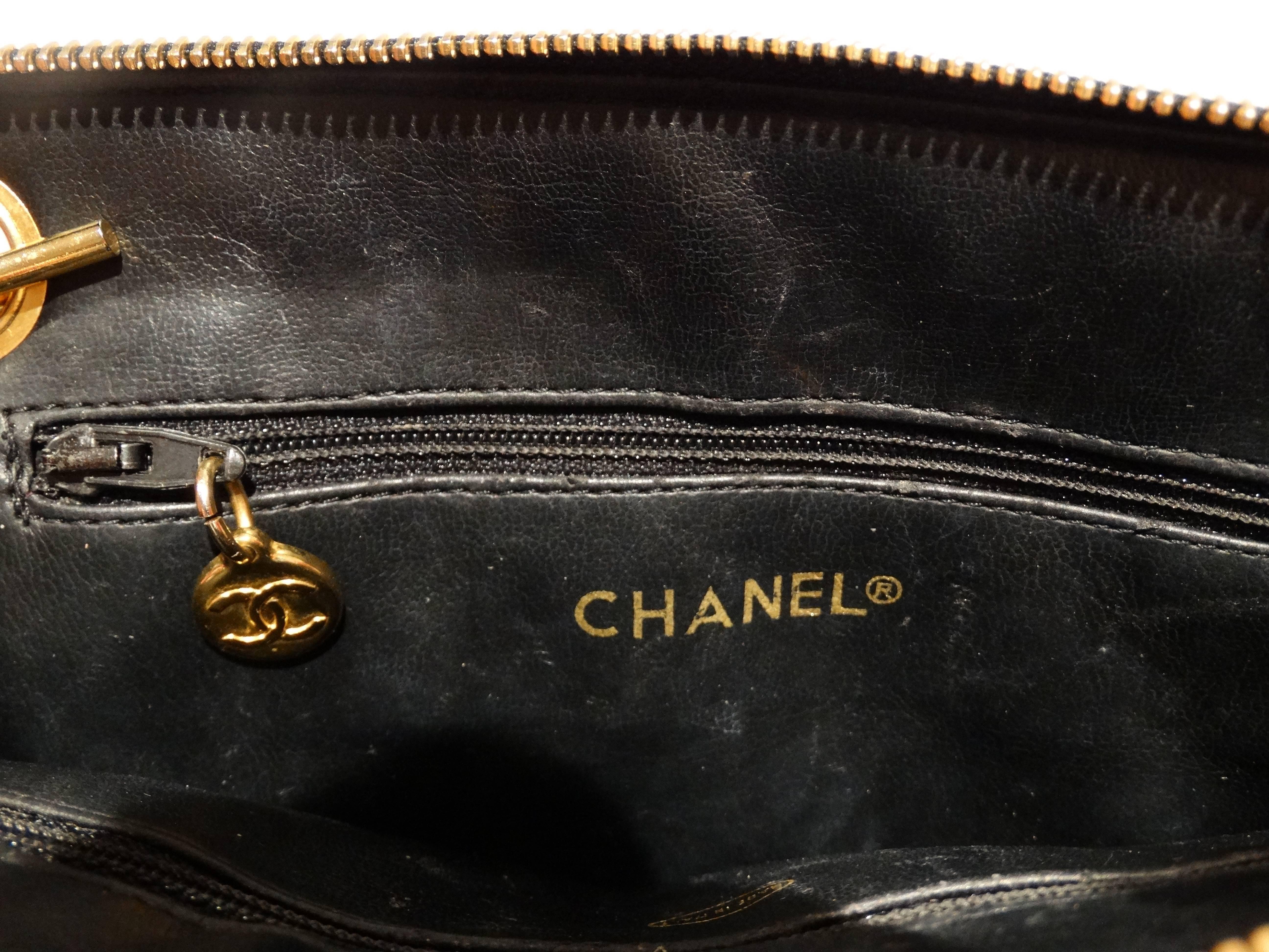 1980s Chanel 31 Rue Navy Shoulder Bag 5